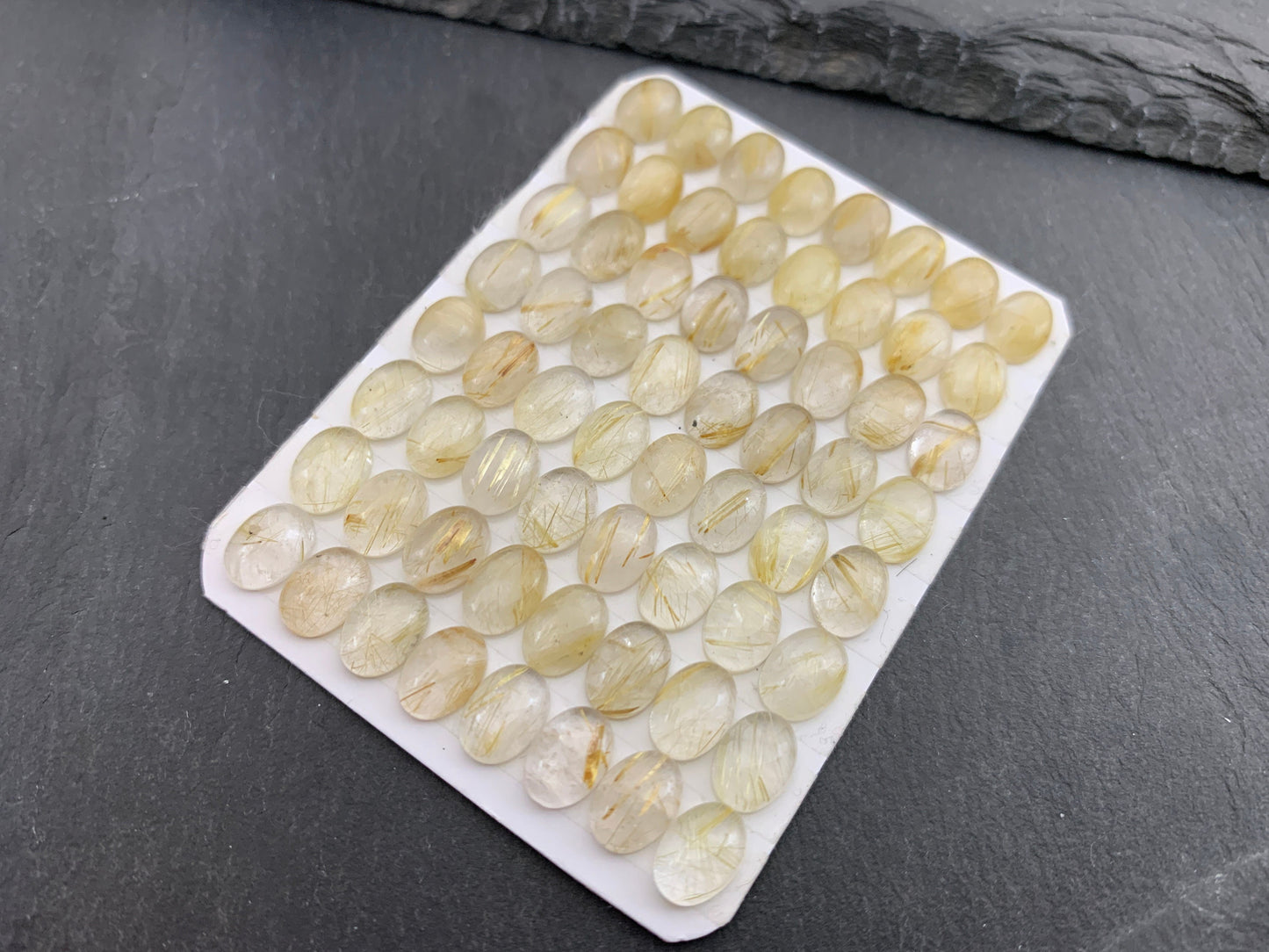 Gold Rutilated Quartz oval 6x8mm cabochon - Calibrated cabochons