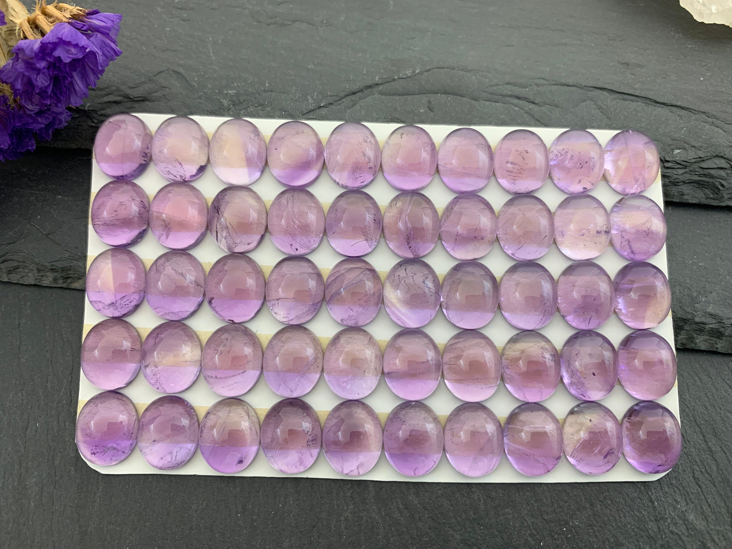 Amethyst oval 10x12mm cabochon - Calibrated cabochons