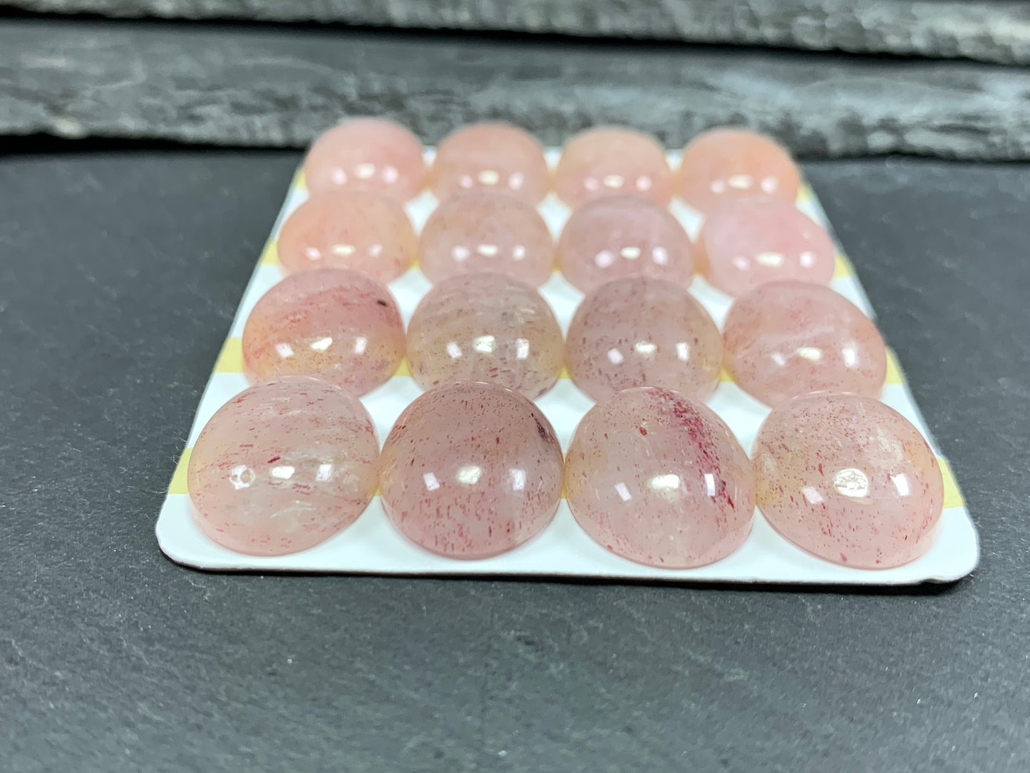 Red Sunstone oval 15x20mm Cabochon - Calibrated cabochons