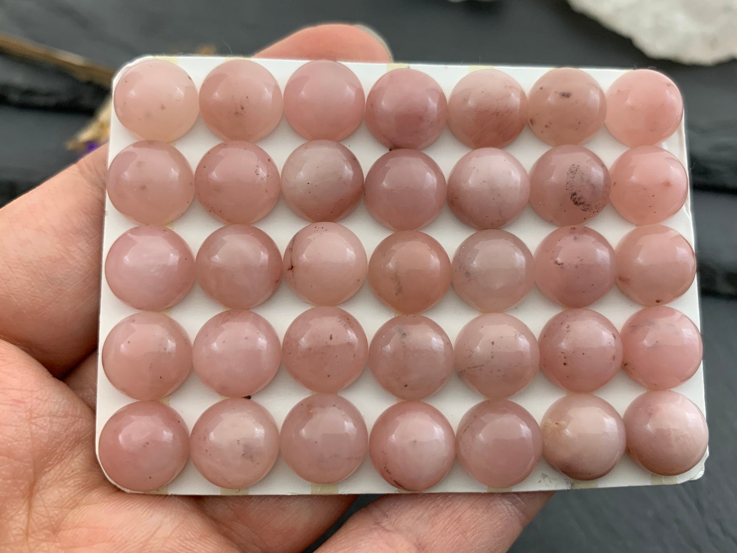 Pink Chalcedony round 10mm cabochon - Calibrated cabochons