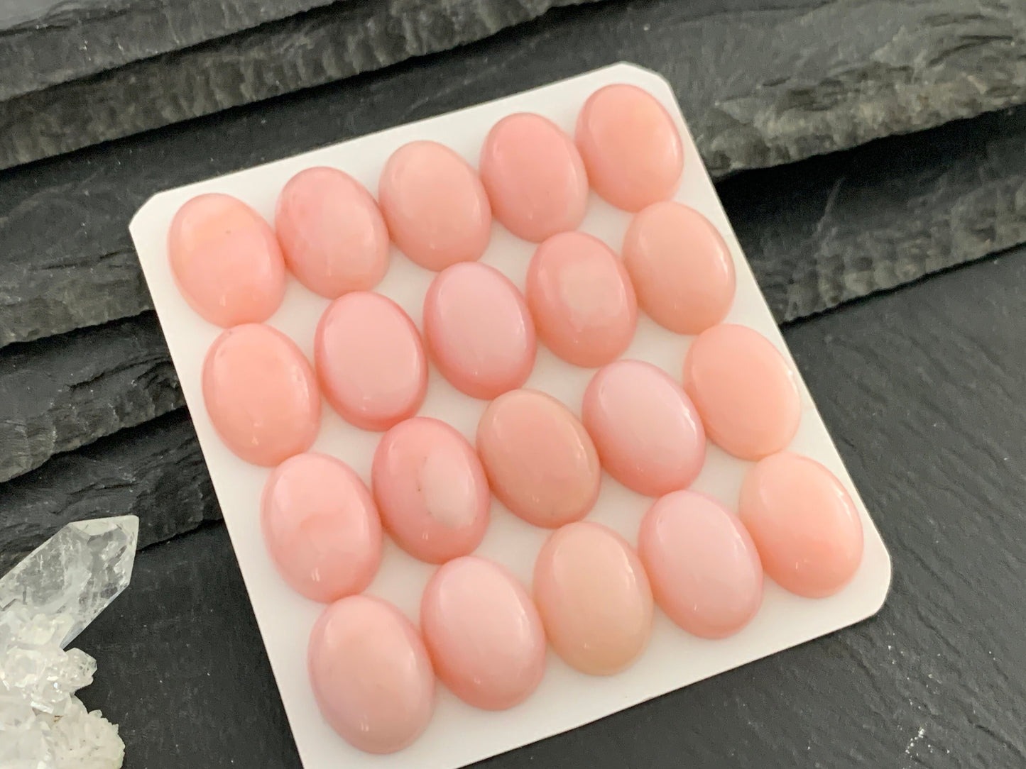 Pink Opal oval 12x16mm cabochon - Calibrated cabochons