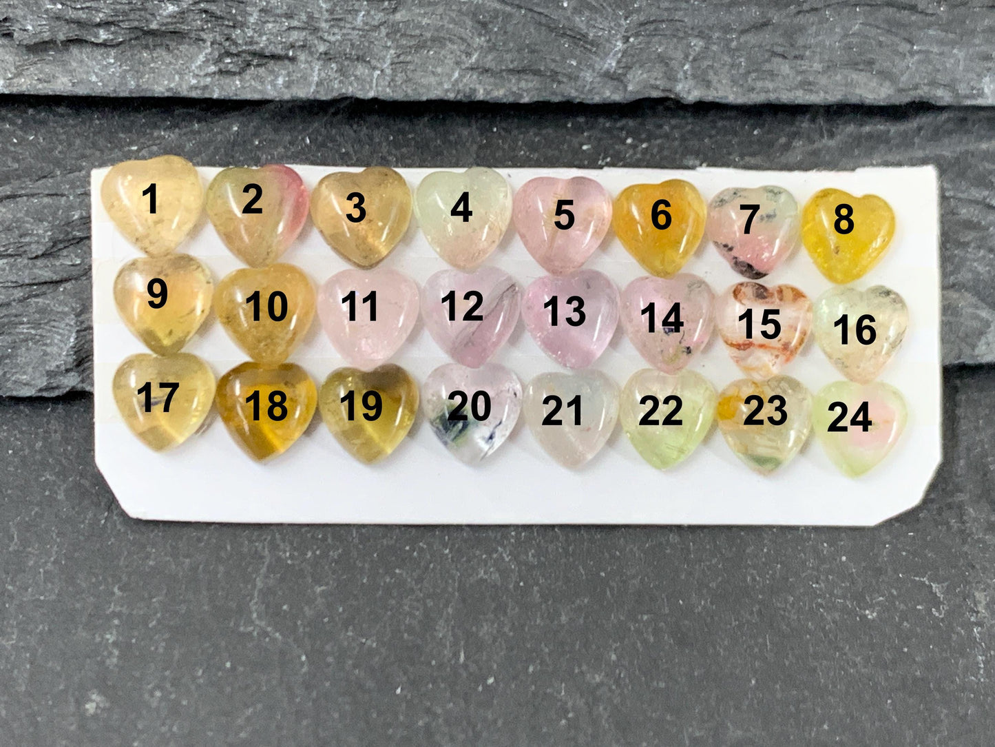 Tourmaline heart 5mm cabochon - Calibrated cabochons