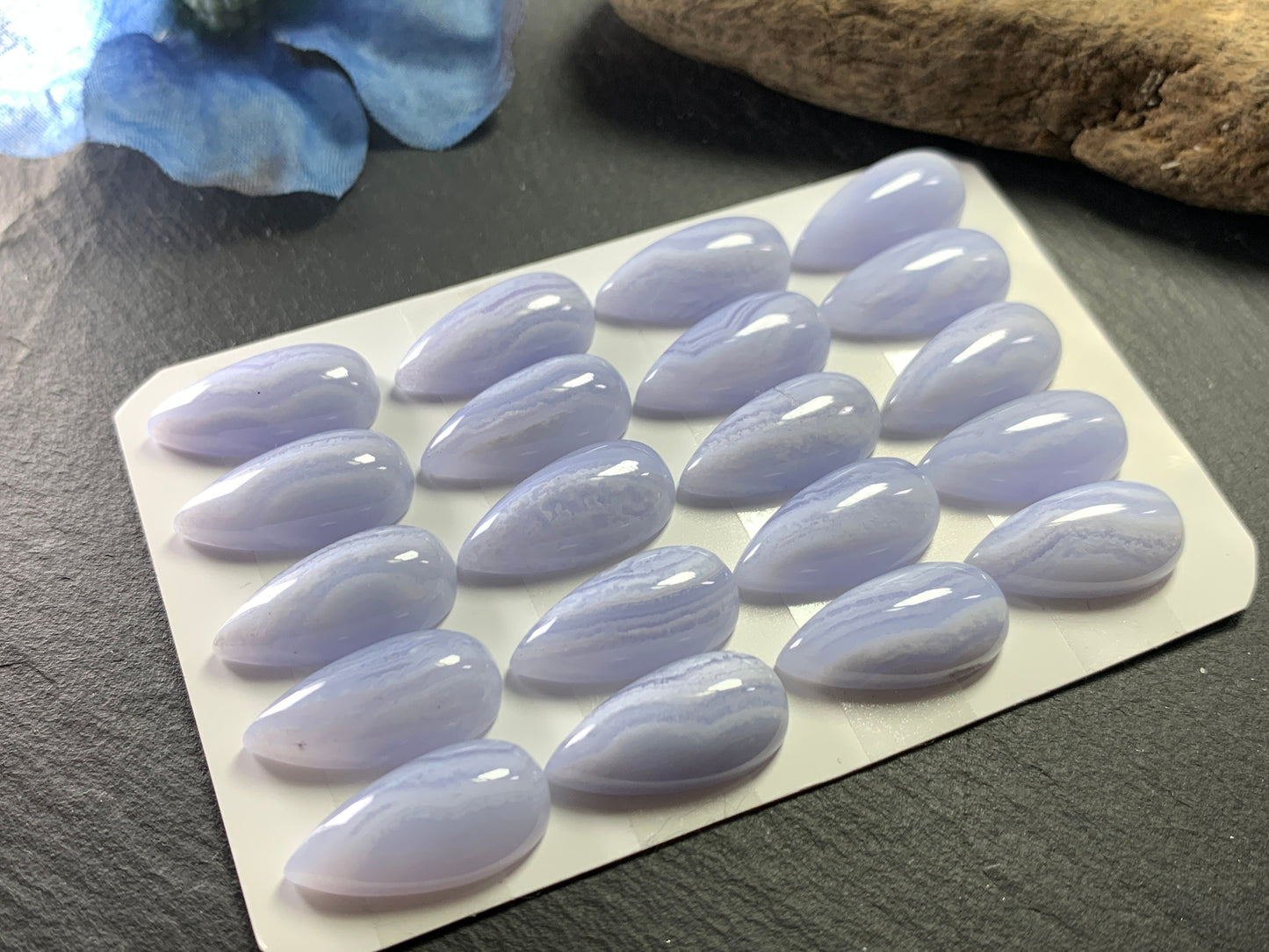 Blue Lace Agate pear 10x20mm Cabochon - Calibrated cabochons
