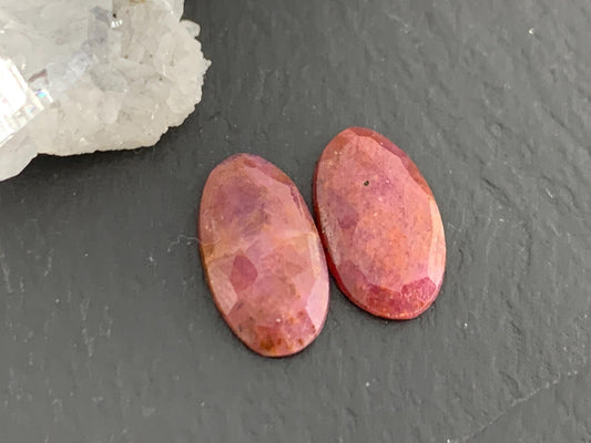 Faceted Ruby pair 7x12.5x2mm cabochon
