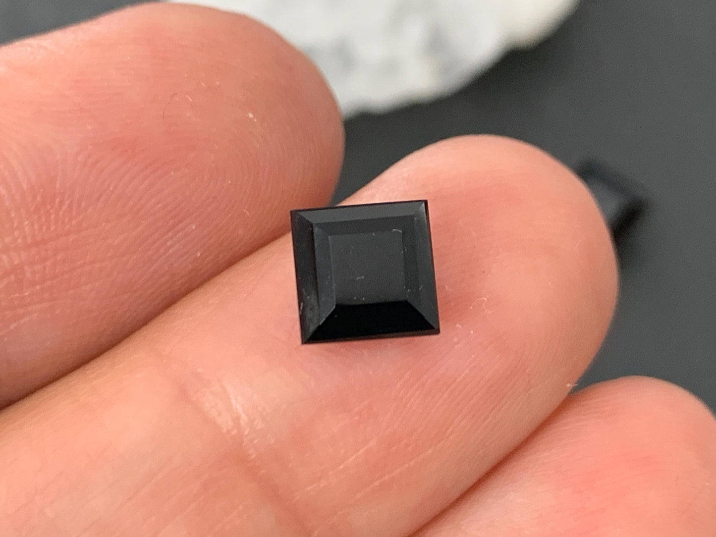 Faceted Black Onyx 6x6mm