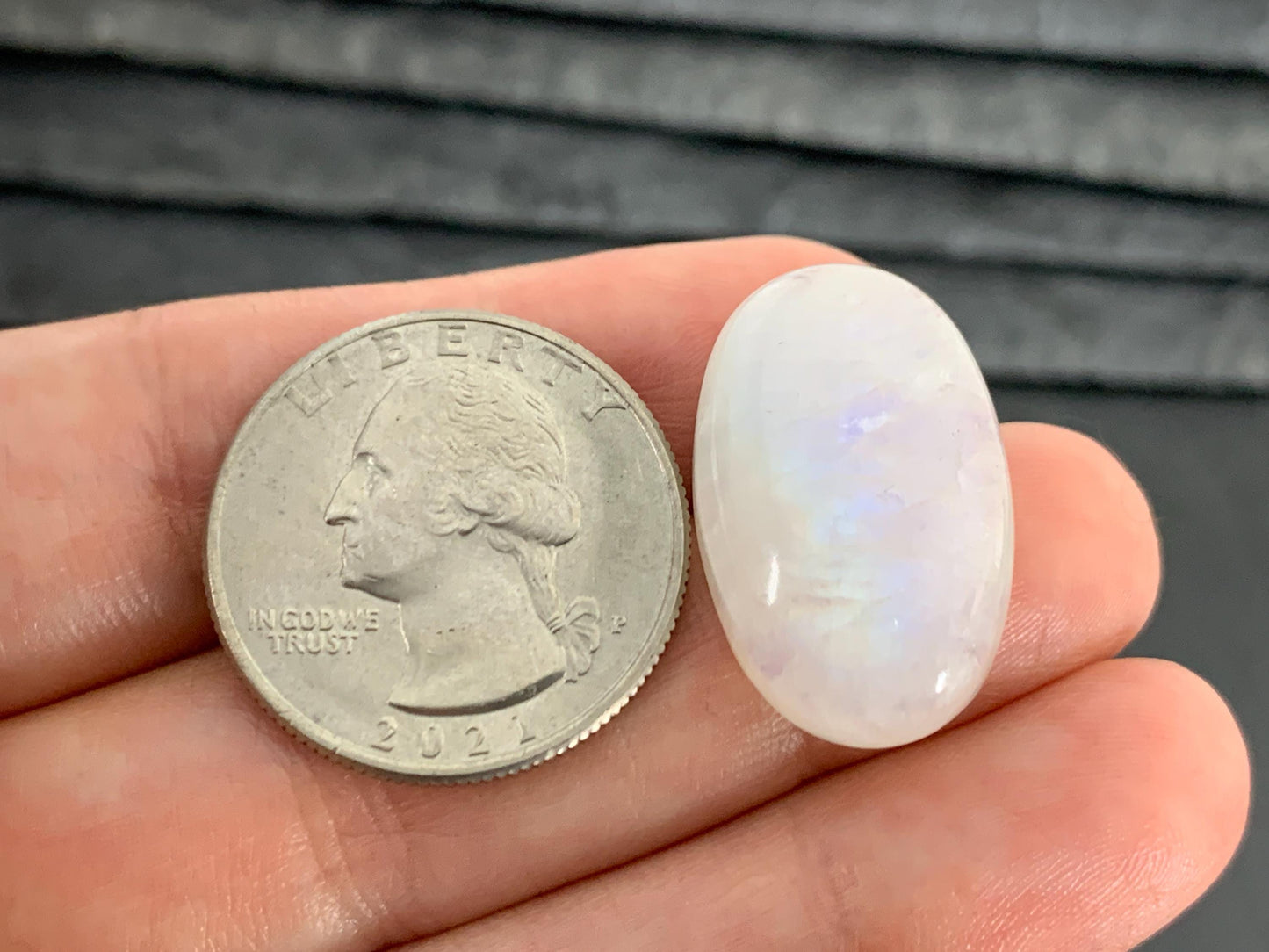 Rainbow Moonstone oval 25x16x8mm cabochon