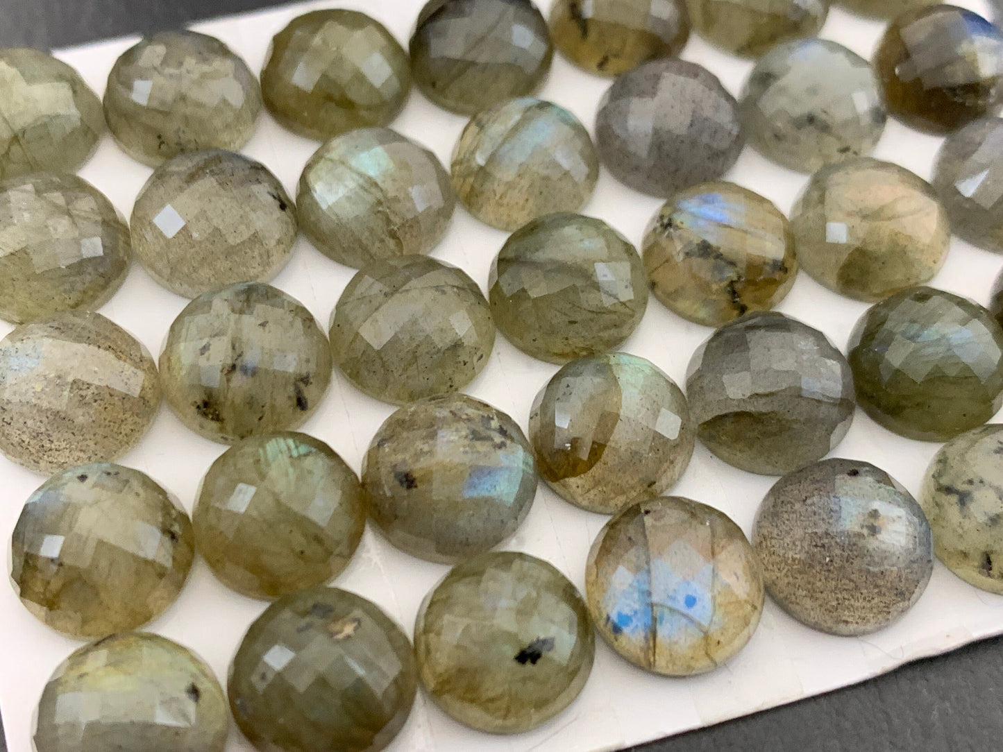 Faceted Labradorite round 10mm cabochon | Calibrated Cabochons | Natural Labradorite