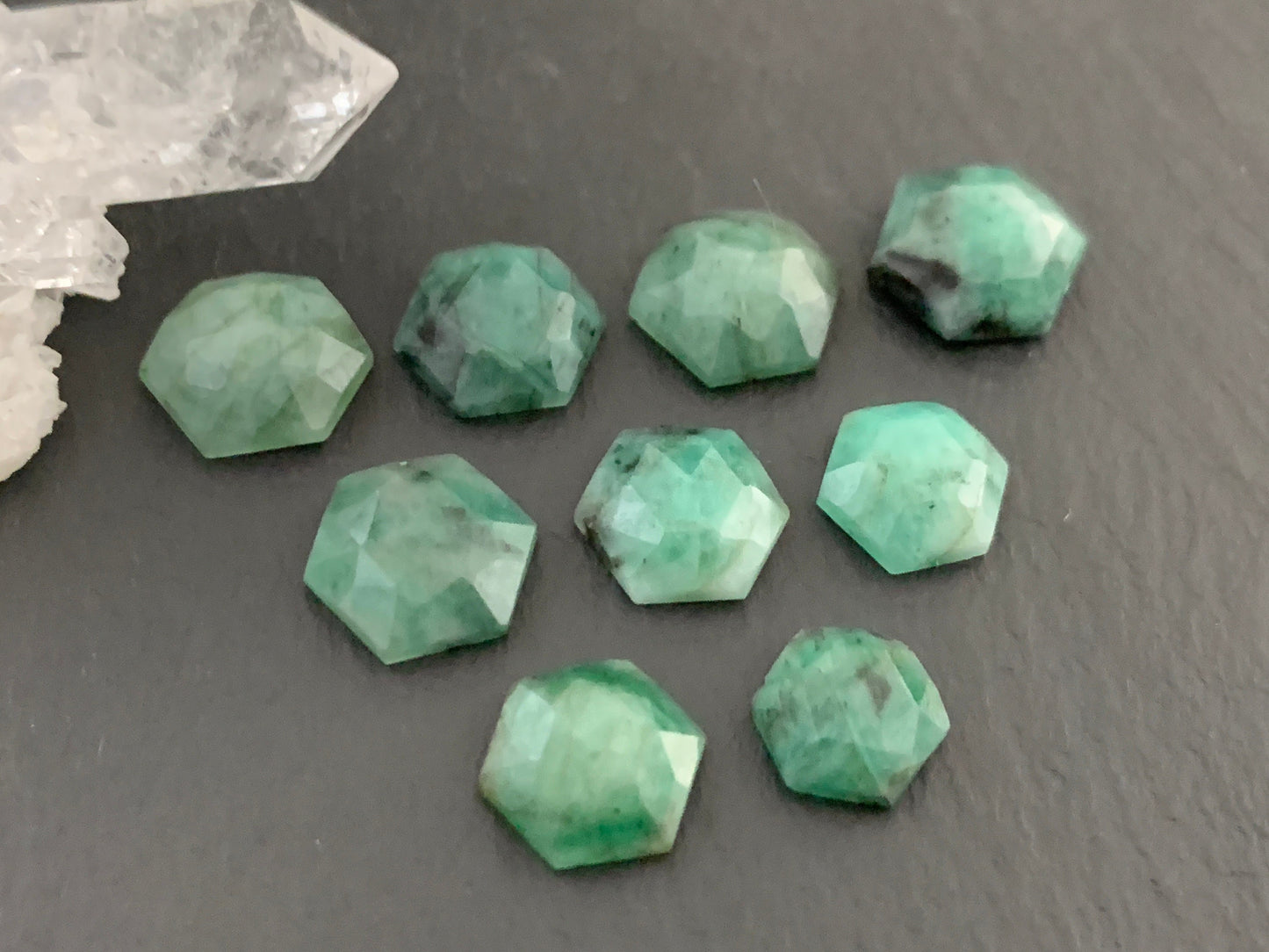 Faceted Emerald hexagon 8mm cabochon