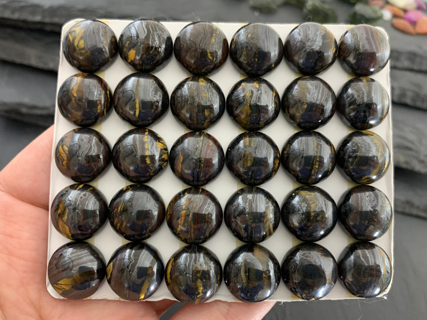 Tiger Iron 14mm cabochon - Calibrated cabochons