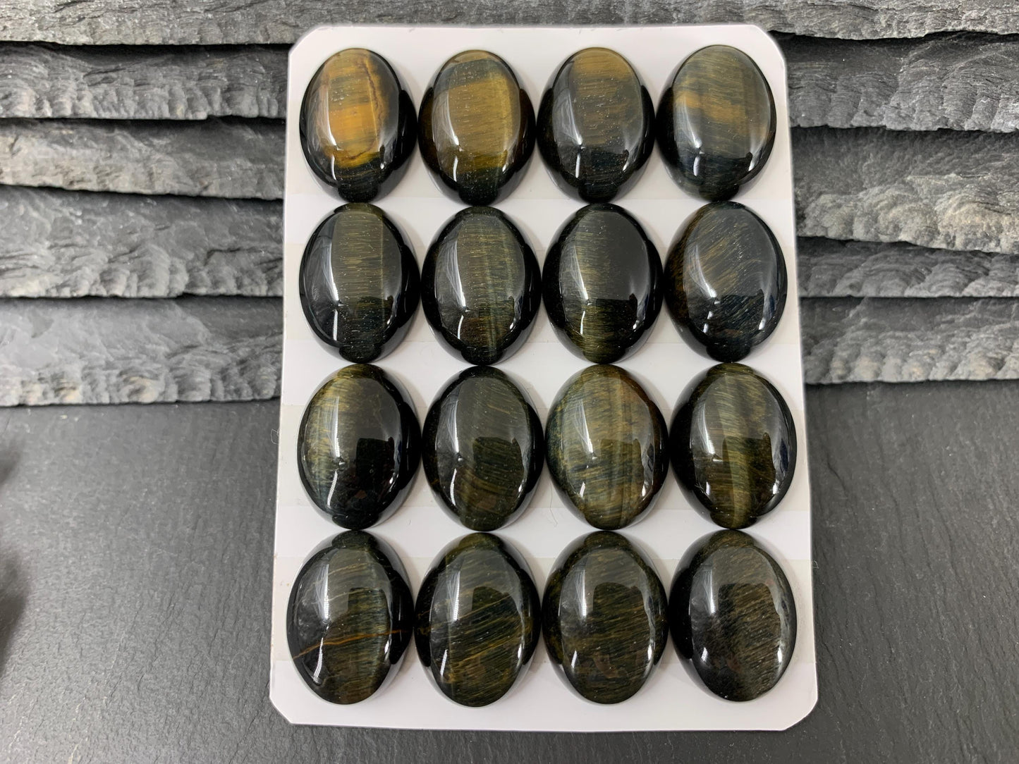 Yellow Blue Tiger Eye oval 15x20mm cabochon - Calibrated cabochons