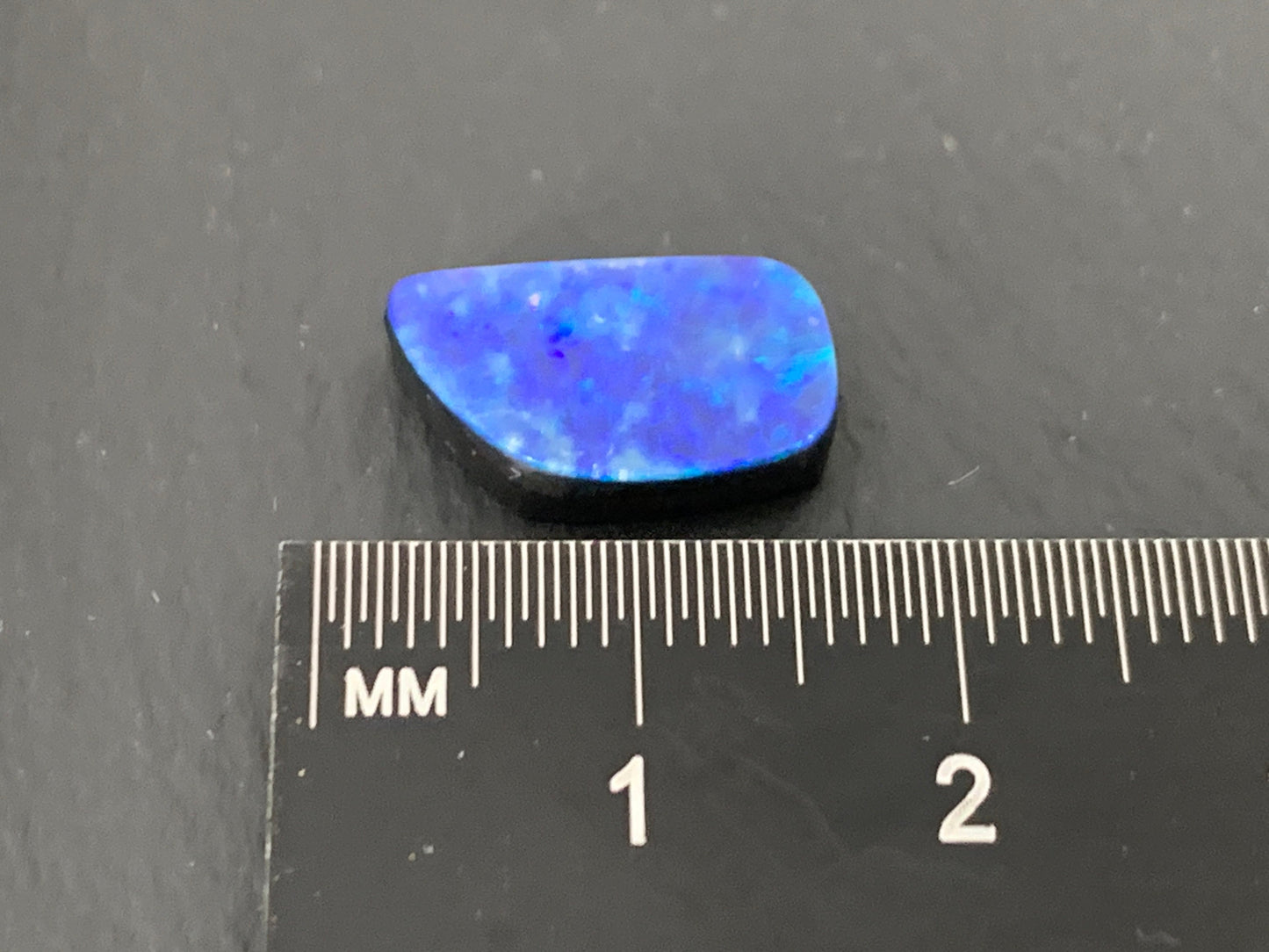 Australian Opal doublet 9x14x3mm cabochon