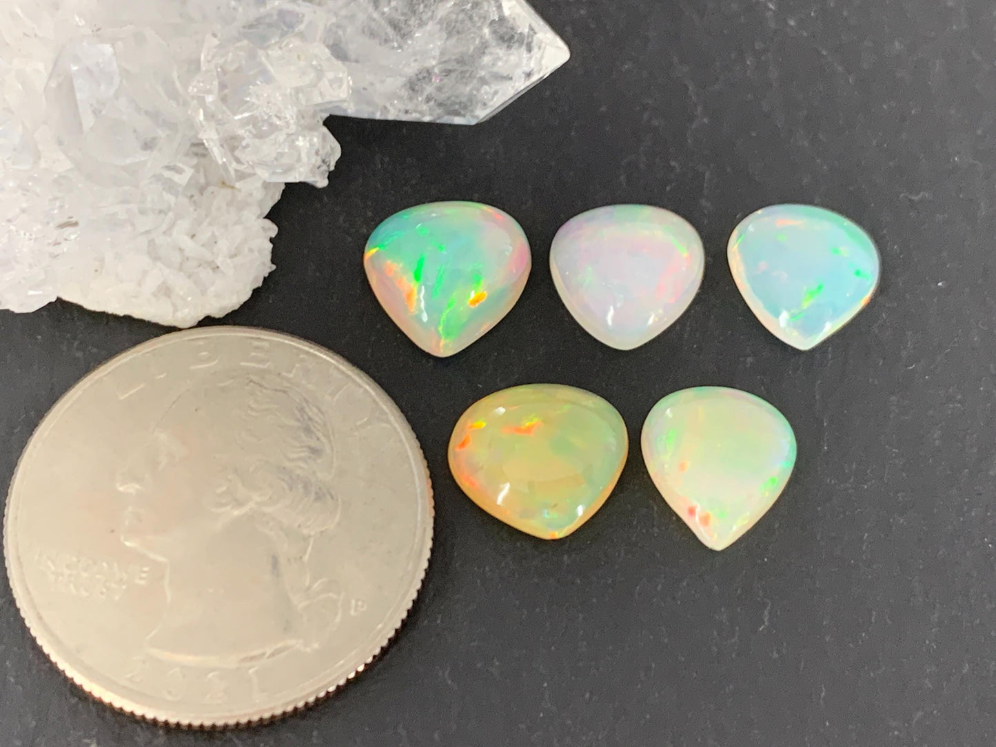 Ethiopian Opal pear 9-10mm cabochon