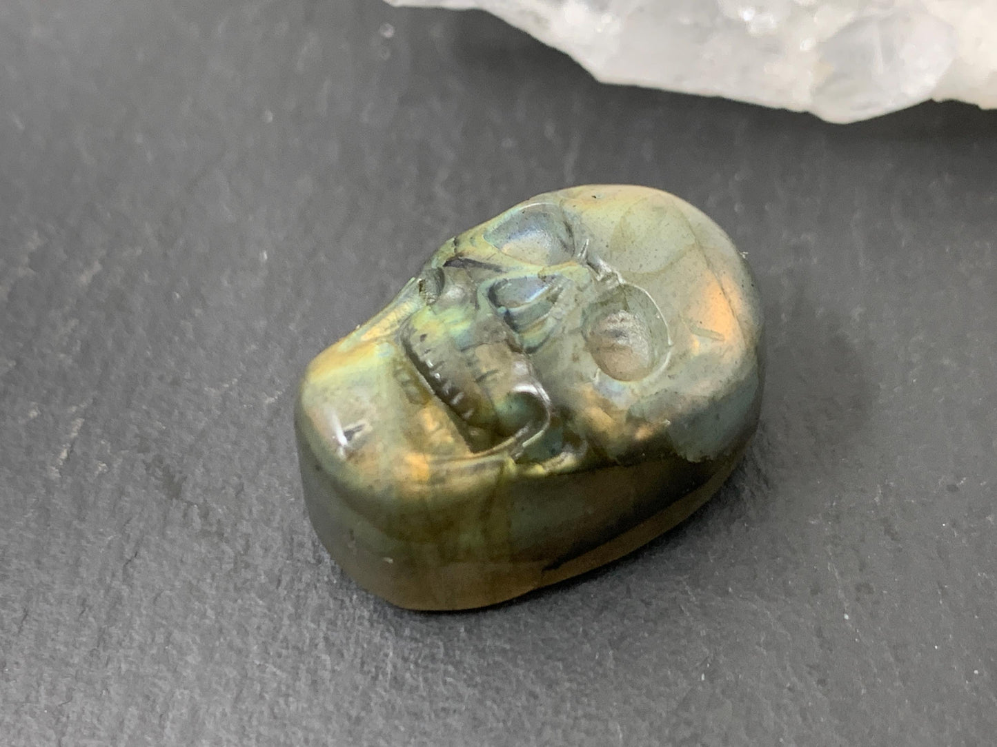 Labradorite Skull Cabochon 15x22mm – Natural Green Gemstone Flat Back Carving