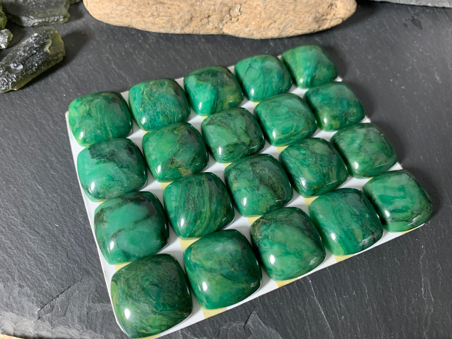 African Jade square 20mm cabochon - Calibrated cabochons
