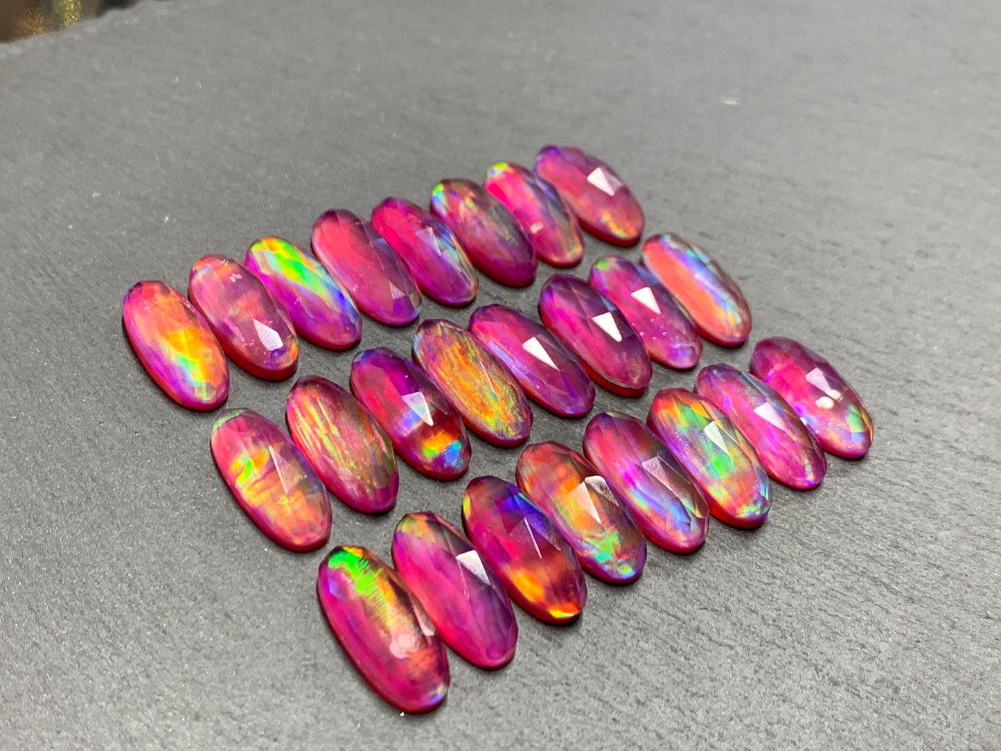 Faceted Aurora Opal oval 8x20mm cabochon - Doublet cabochons