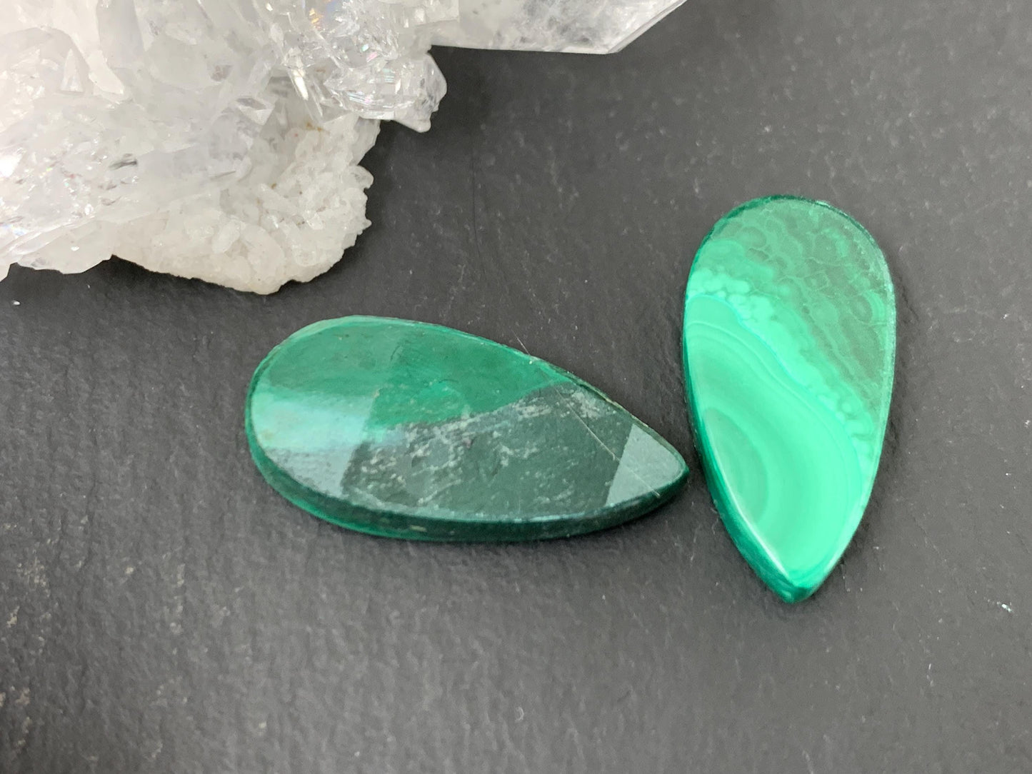 Malachite pear 10x21x3.5mm cabochon pair