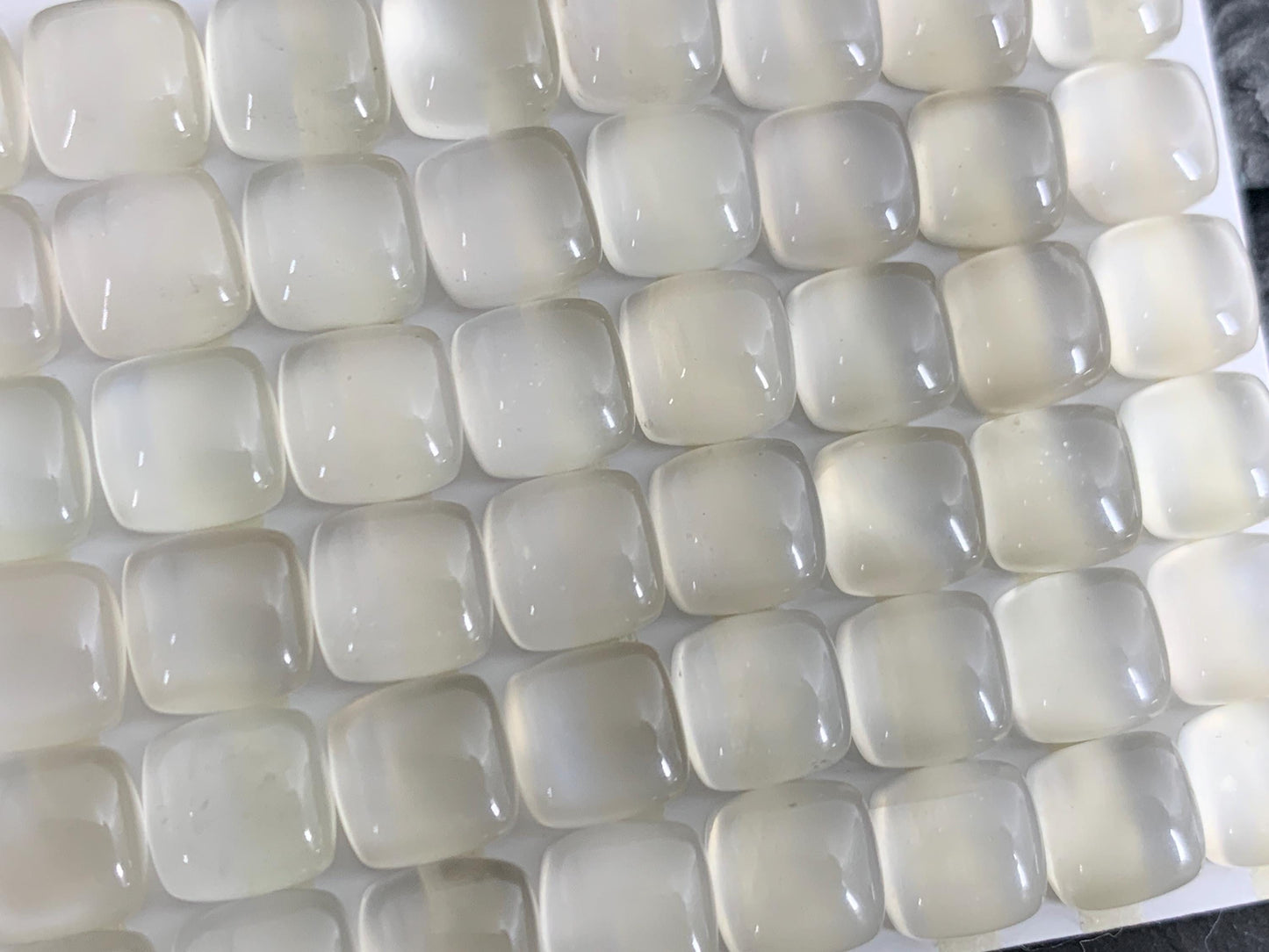 White Moonstone square cushion 8mm cabochon - Calibrated cabochons