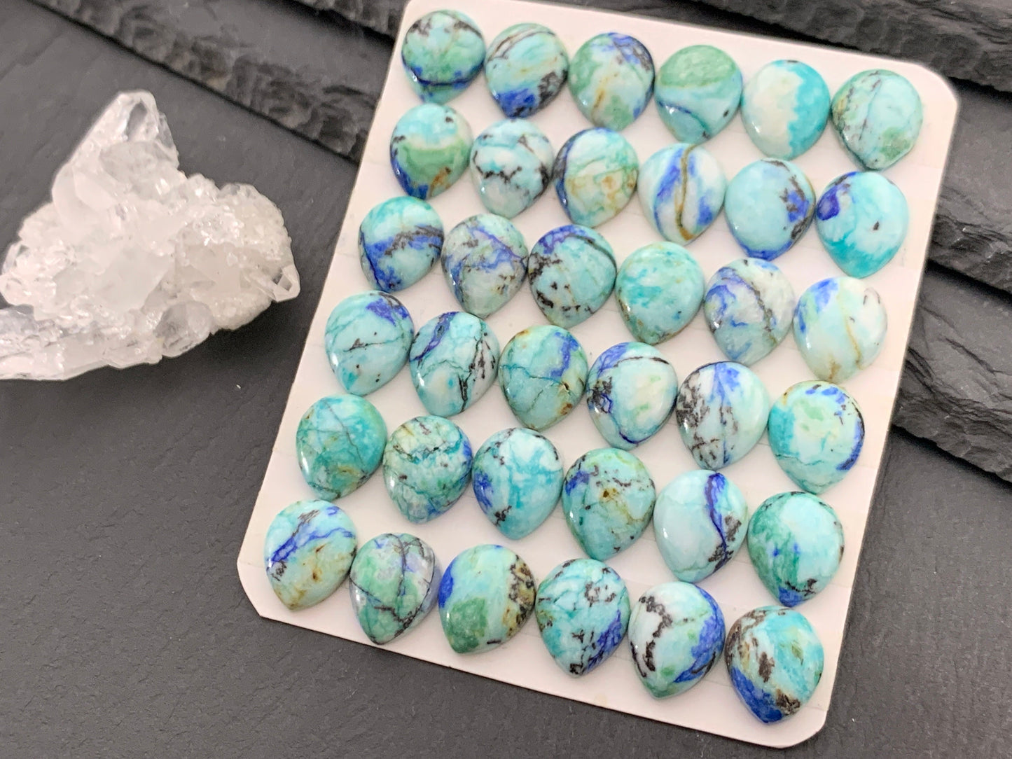 Azurite Pear 10x12mm cabochon from Peru - Calibrated cabochons