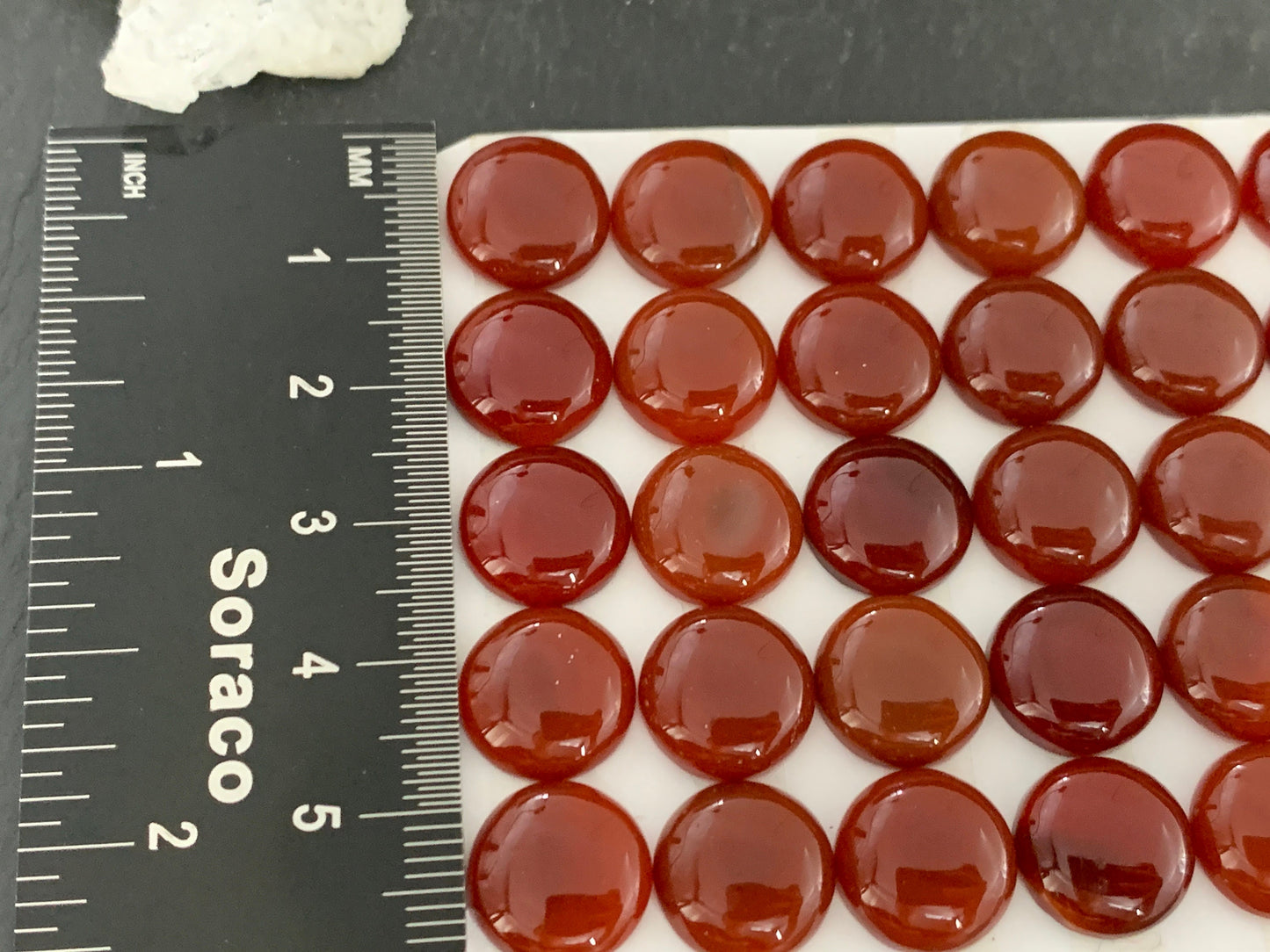 Carnelian round 12mm cabochon - Calibrated cabochons