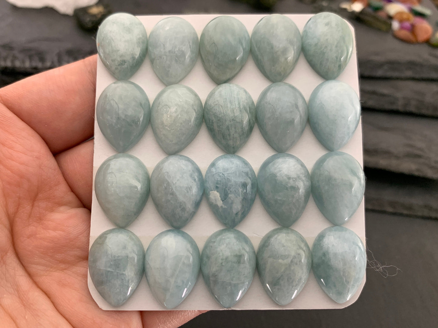 Aquamarine pear 13x18mm cabochon - Calibrated cabochons