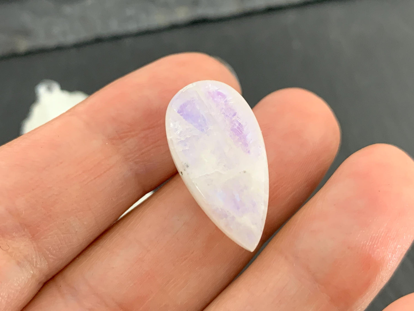 Rainbow Moonstone pear 23x12x7mm cabochon