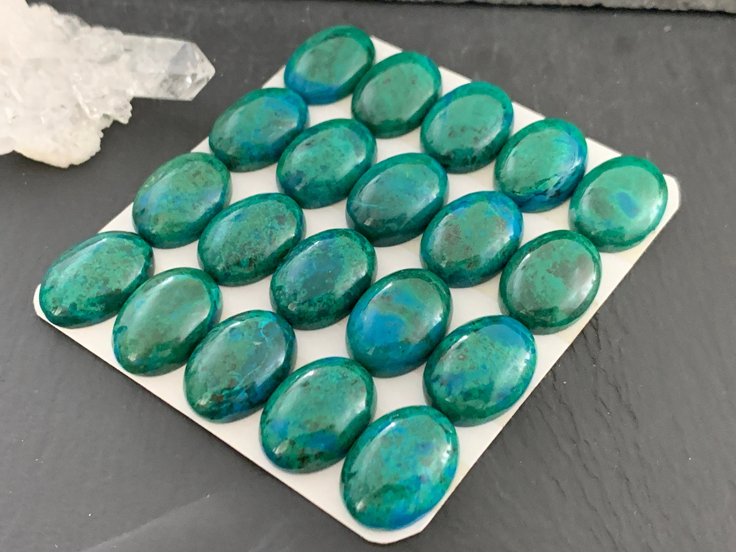 Chrysocolla oval 13x18mm cabochon - Calibrated cabochons