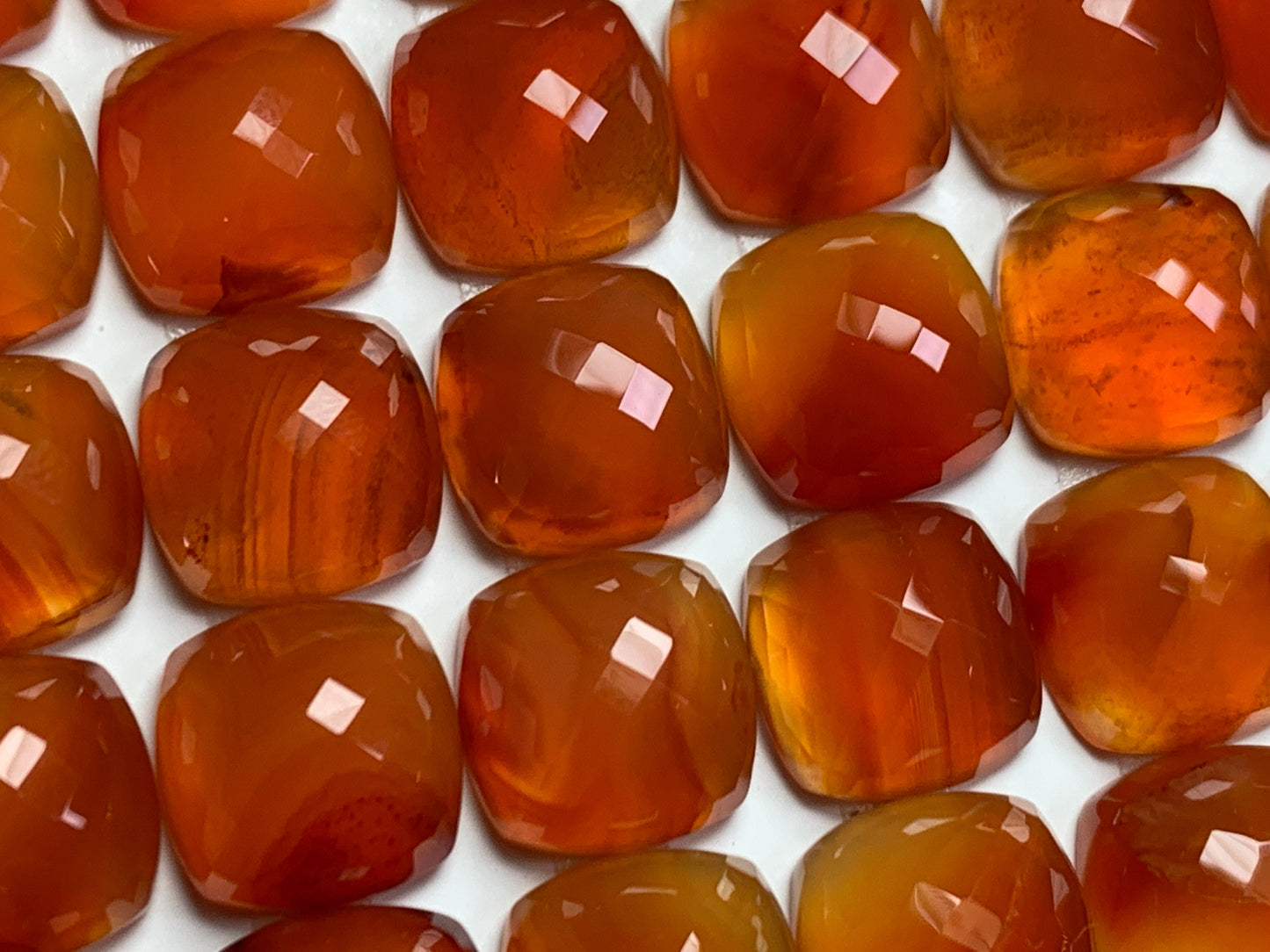 Faceted Carnelian square cushion 10mm Cabochon - Calibrated cabochons