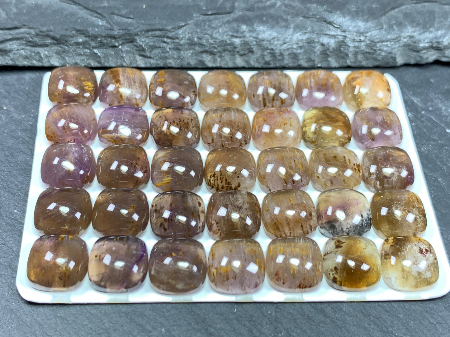 Amethyst Cacoxenite square cushion 10mm cabochon - Calibrated cabochons
