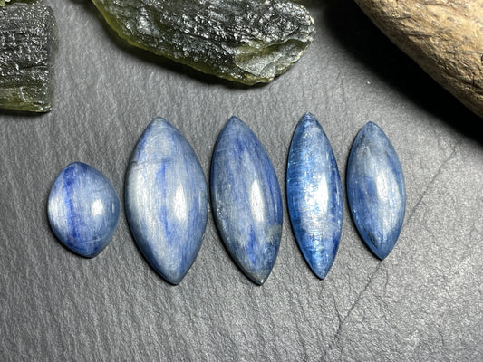 Kyanite Marquise 14-25mm long cabochons - Calibrated cabochons