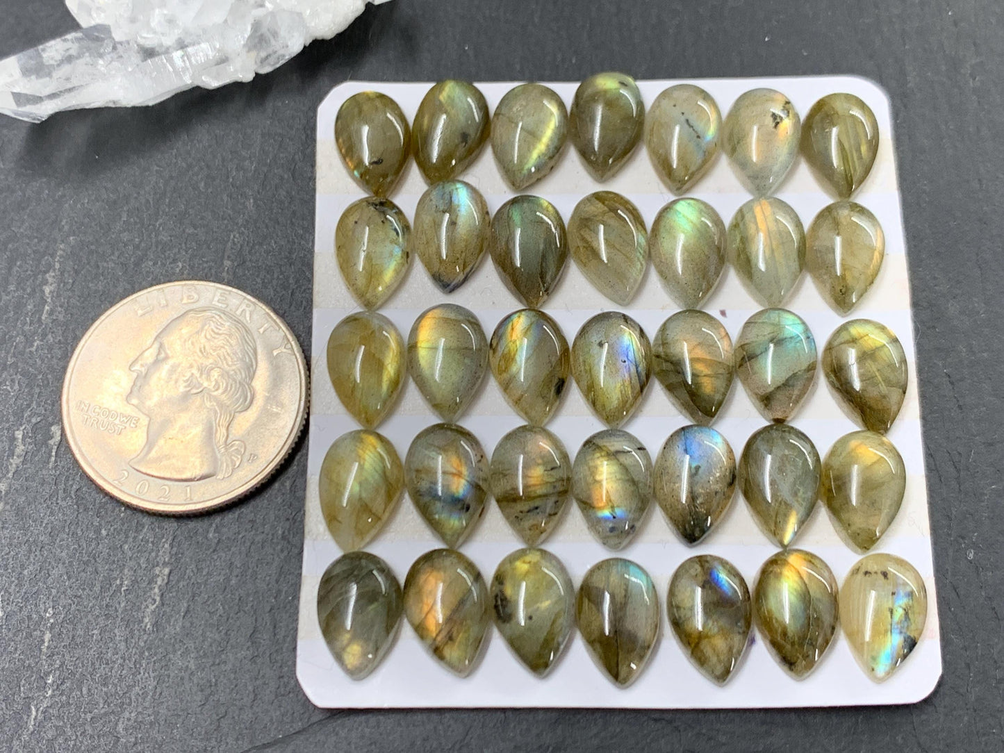 Labradorite pear 8x12mm cabochon - Calibrated cabochons *