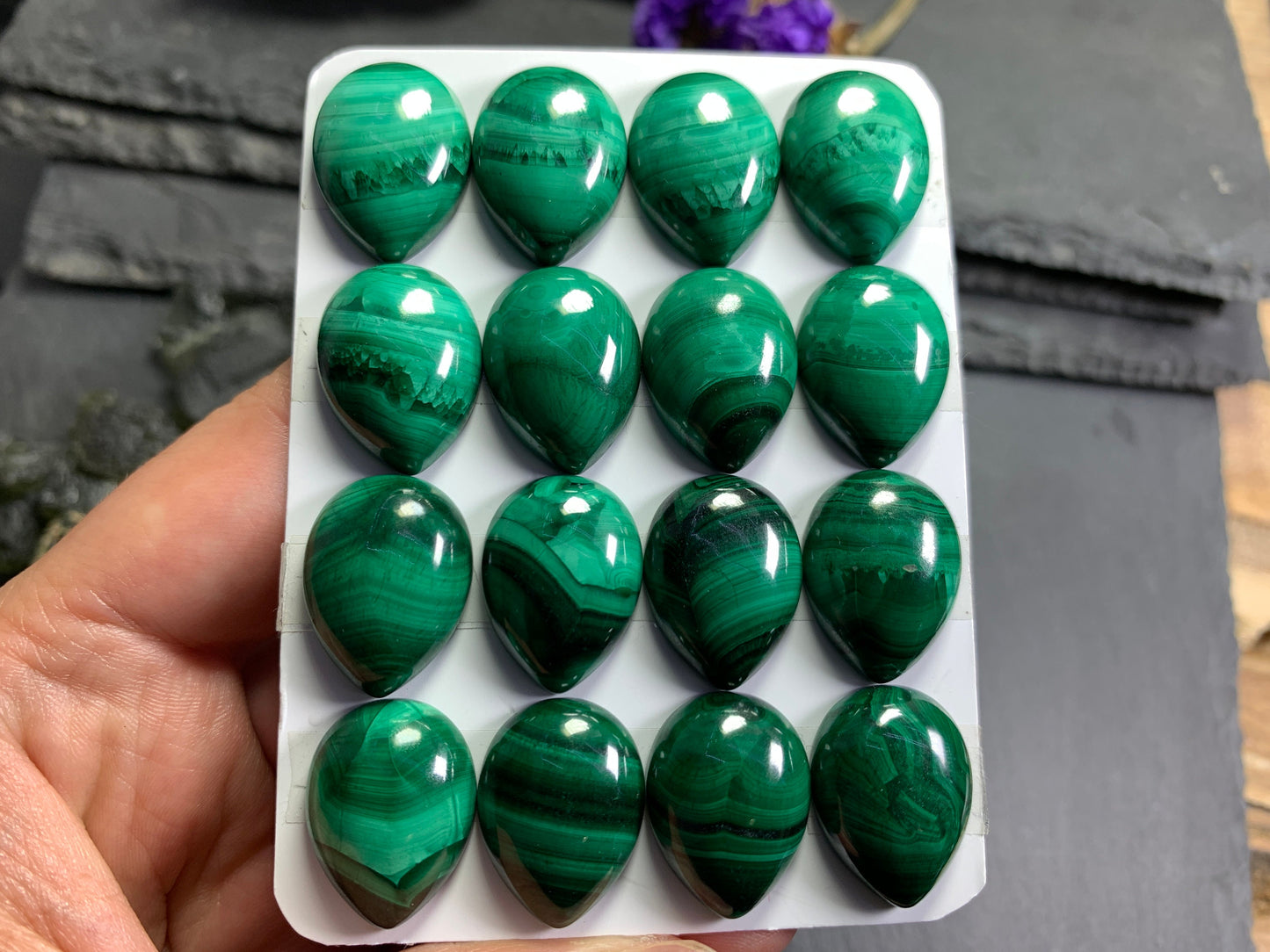 Malachite pear 15x20mm cabochon - Calibrated cabochons