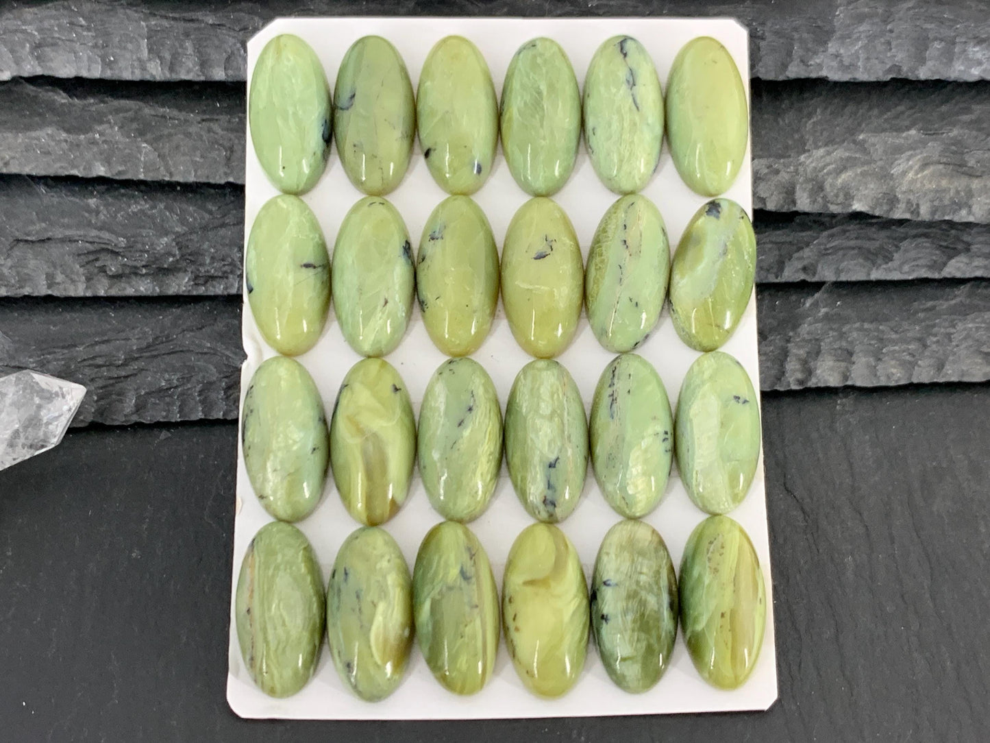 Green Opal oval 9x18mm Cabochon - Calibrated cabochons