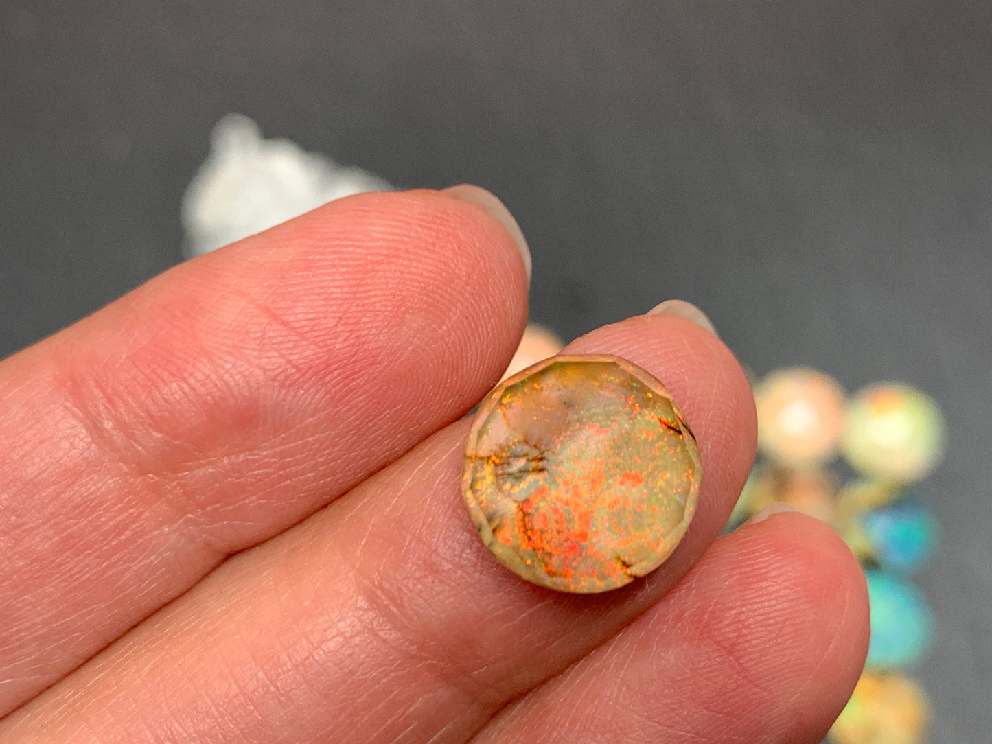 Faceted Monarch Opal round 12mm cabochons - Doublet cabochons
