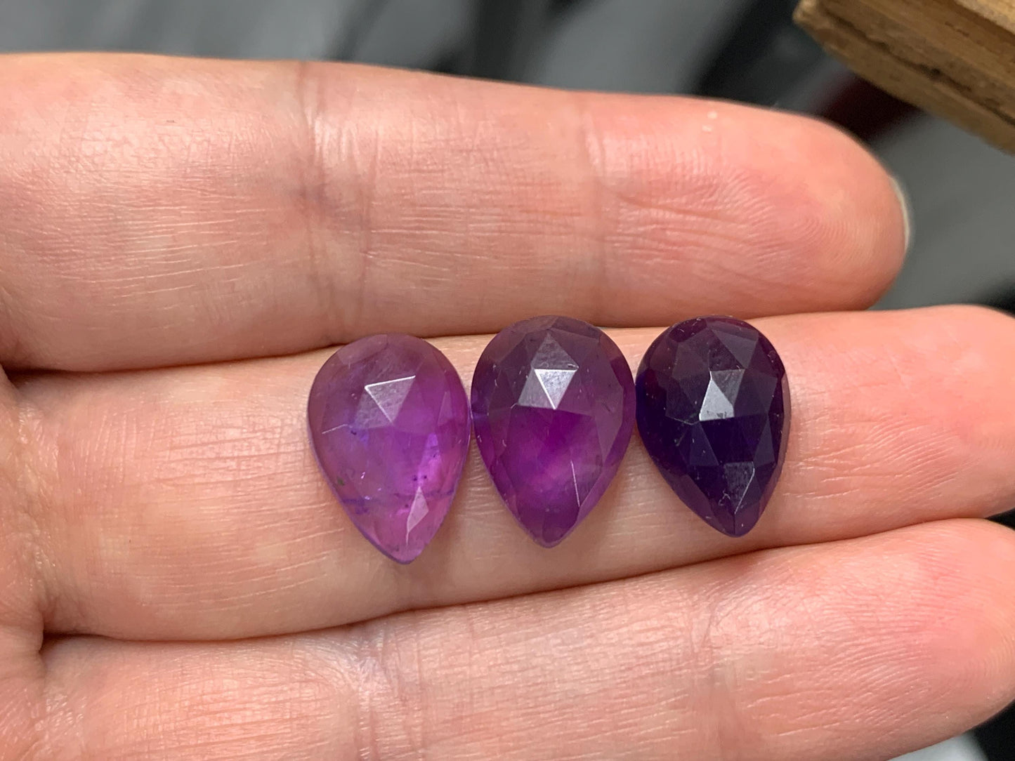 Faceted Amethyst pear 10x14mm cabochon
