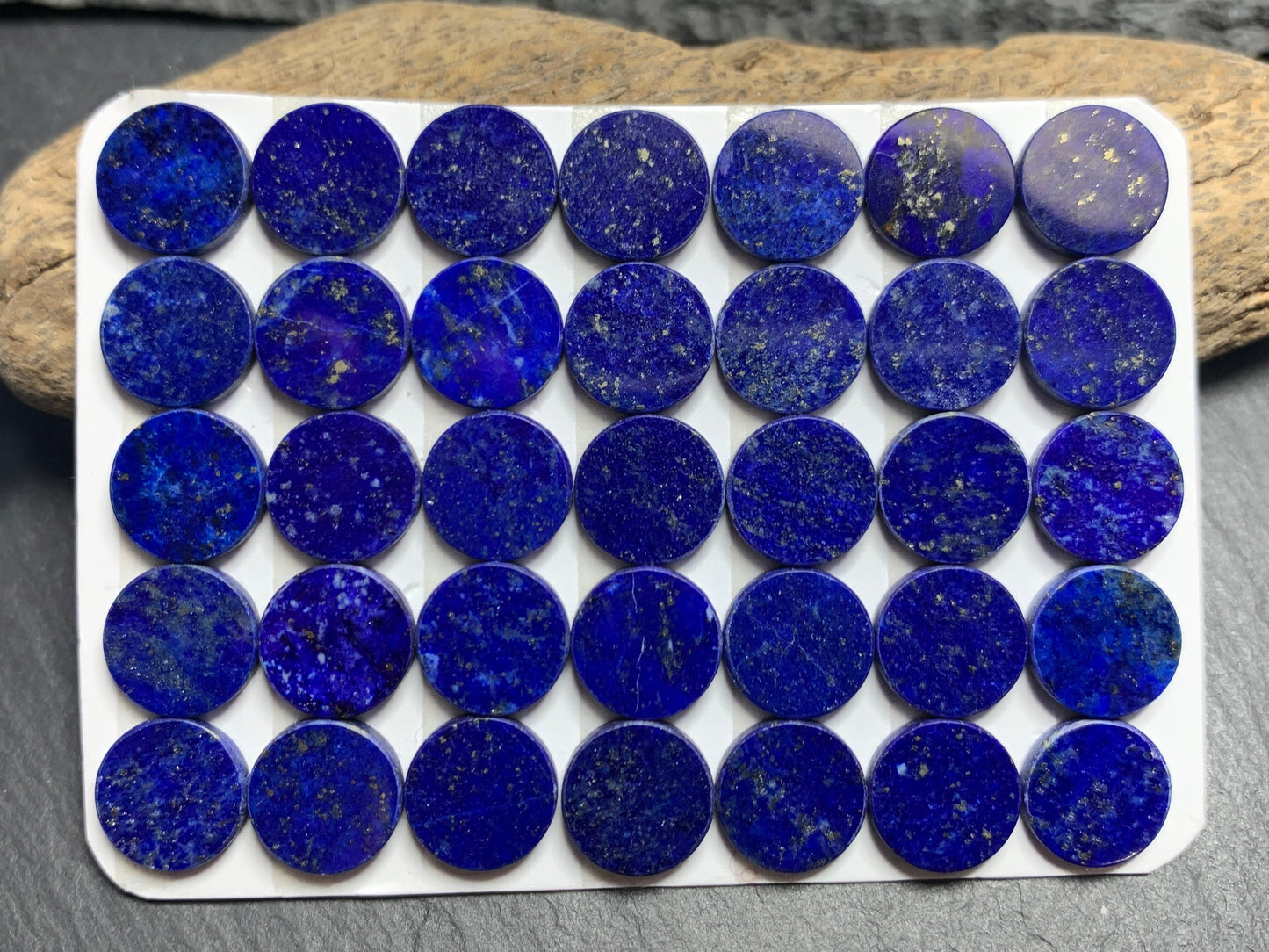 Flat Lapis Lazuli round 10mm cabochon- Calibrated cabochons