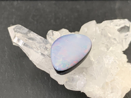 Australian Opal doublet 11x15x4mm cabochon