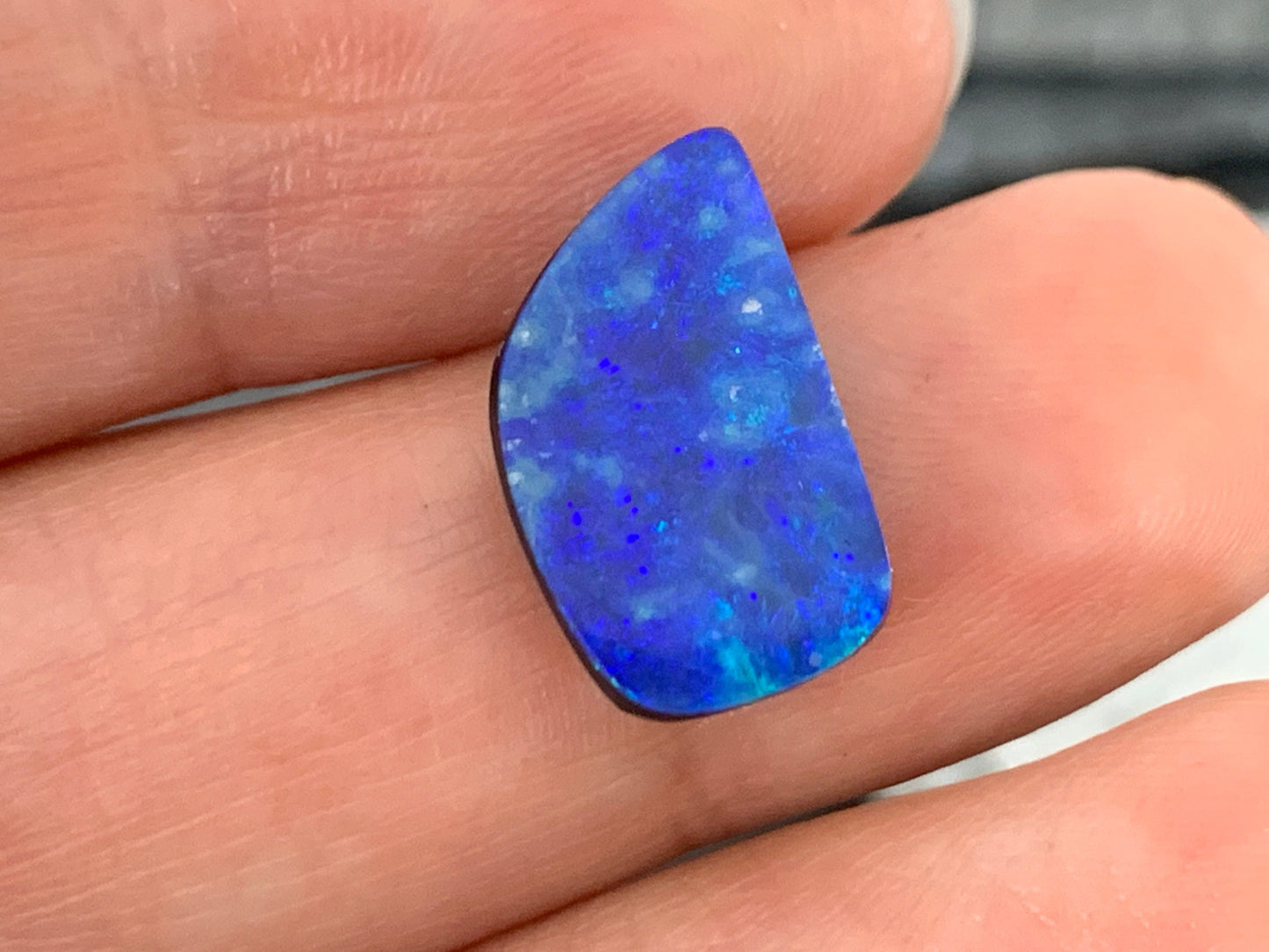 Australian Opal doublet 9x14x3mm cabochon