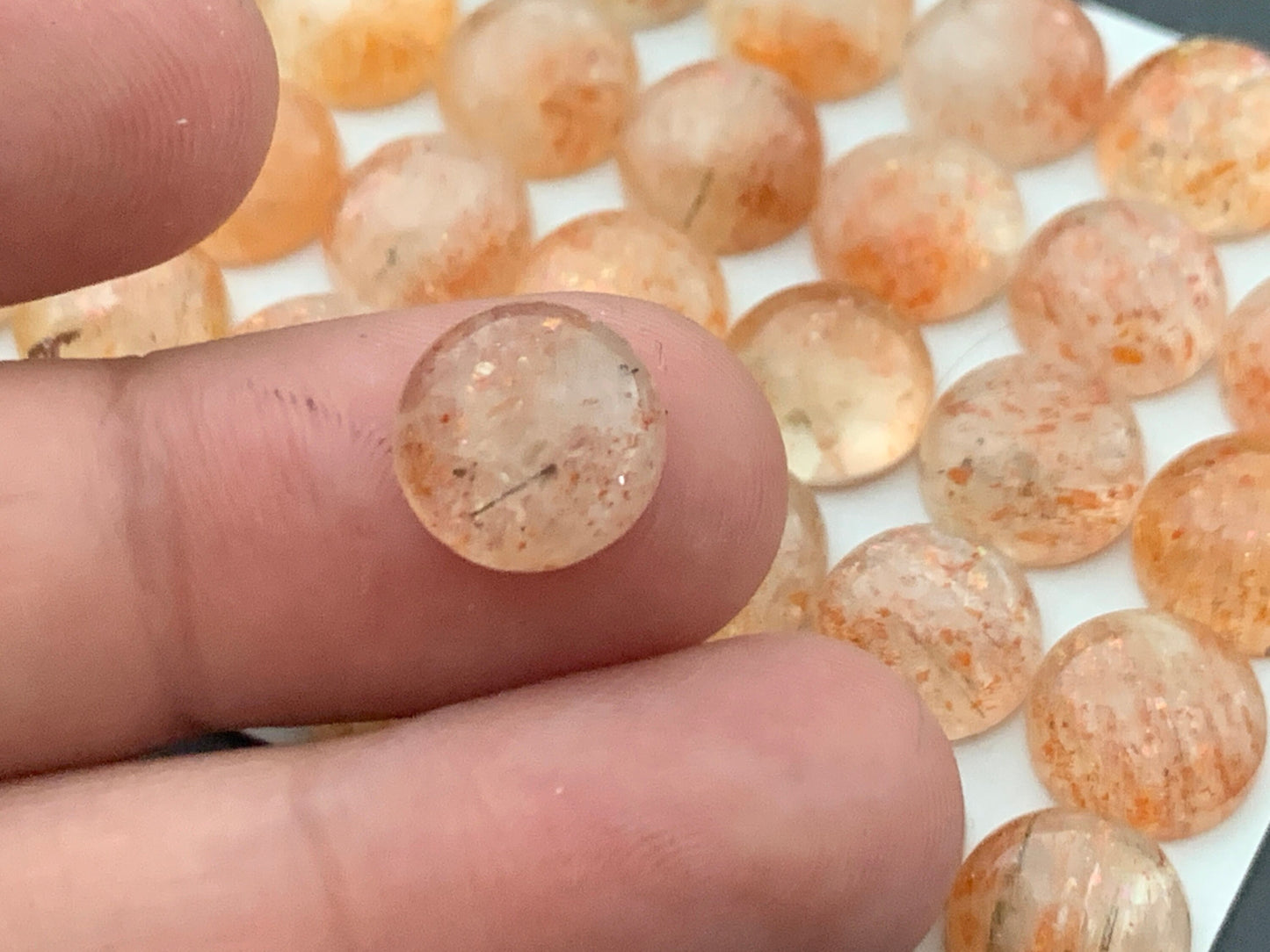 Sunstone round 10mm cabochon - Calibrated cabochons