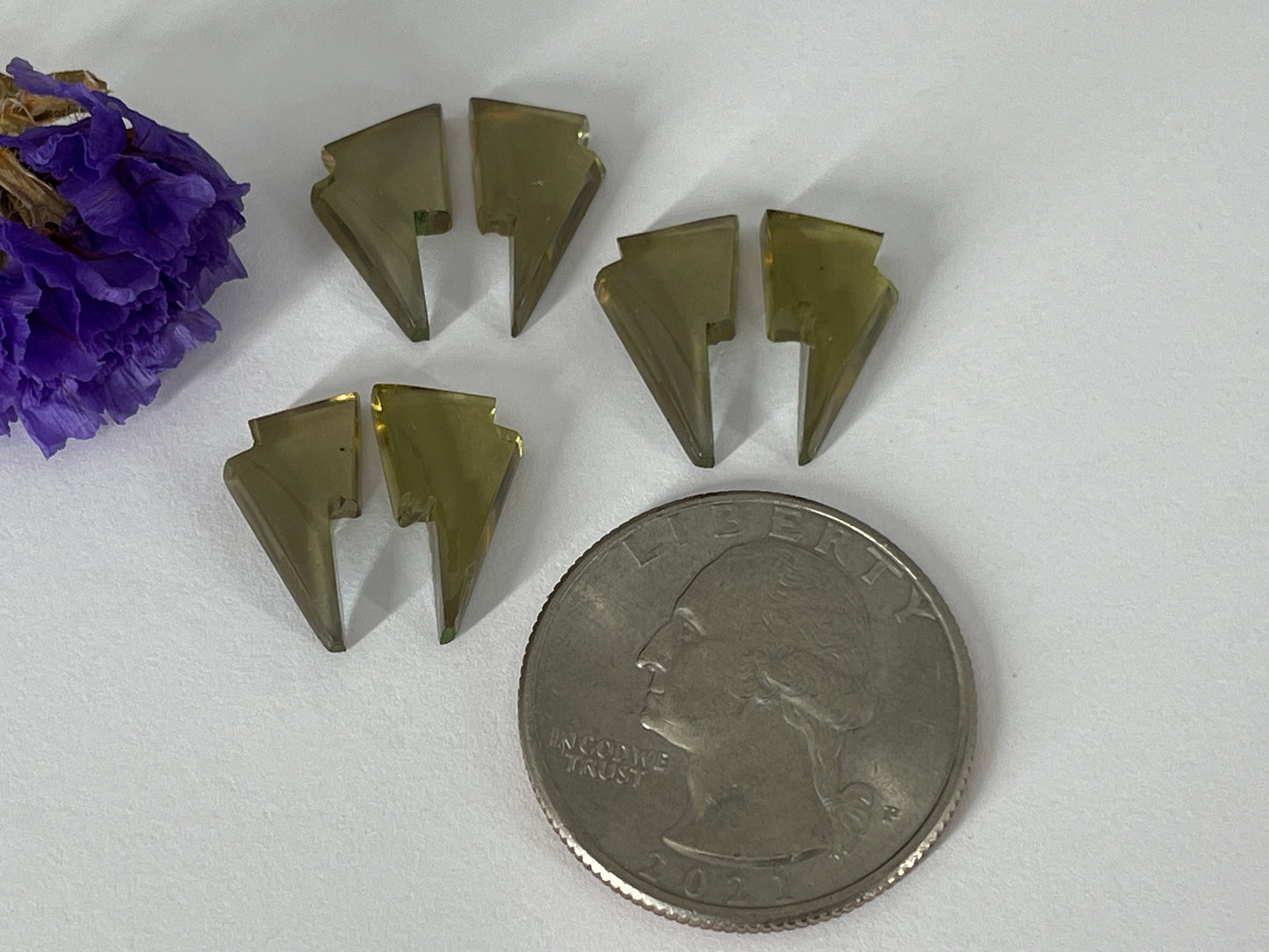 Faceted color changing Alexandrite lightning bolt 8x13mm cabochon - Cabochons are calibrated