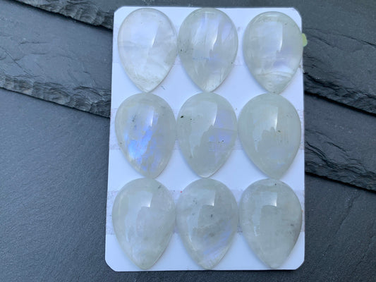 Rainbow Moonstone pear 18x25mm Cabochon