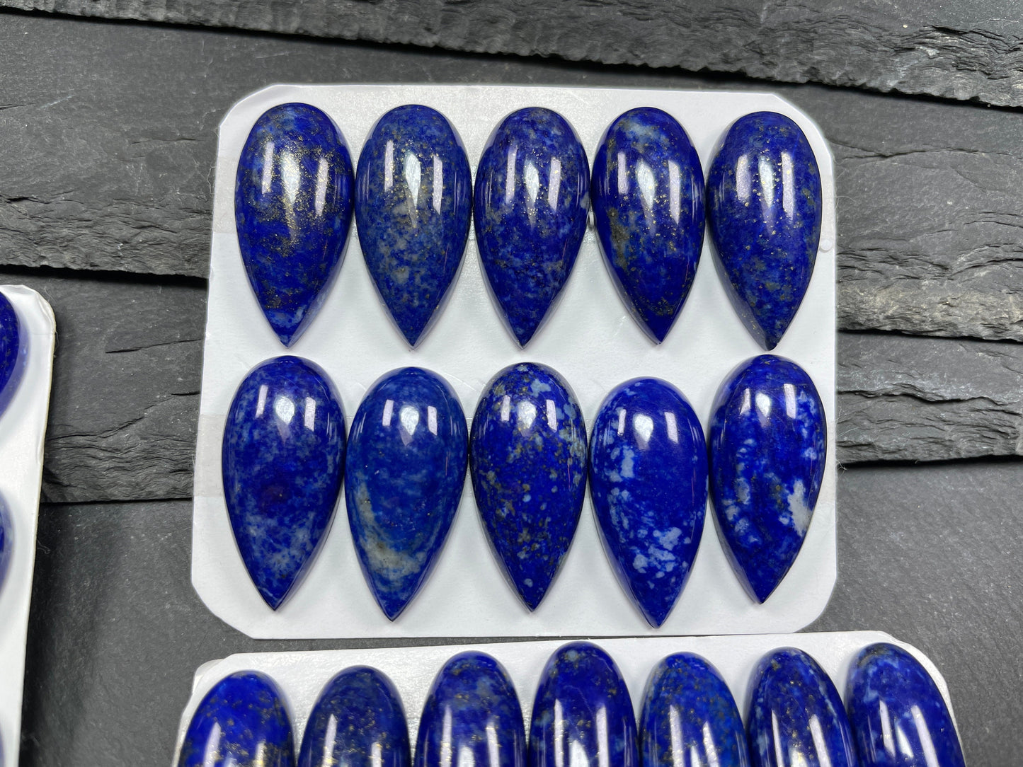 Lapis Lazuli pear cabochon - Calibrated cabochons