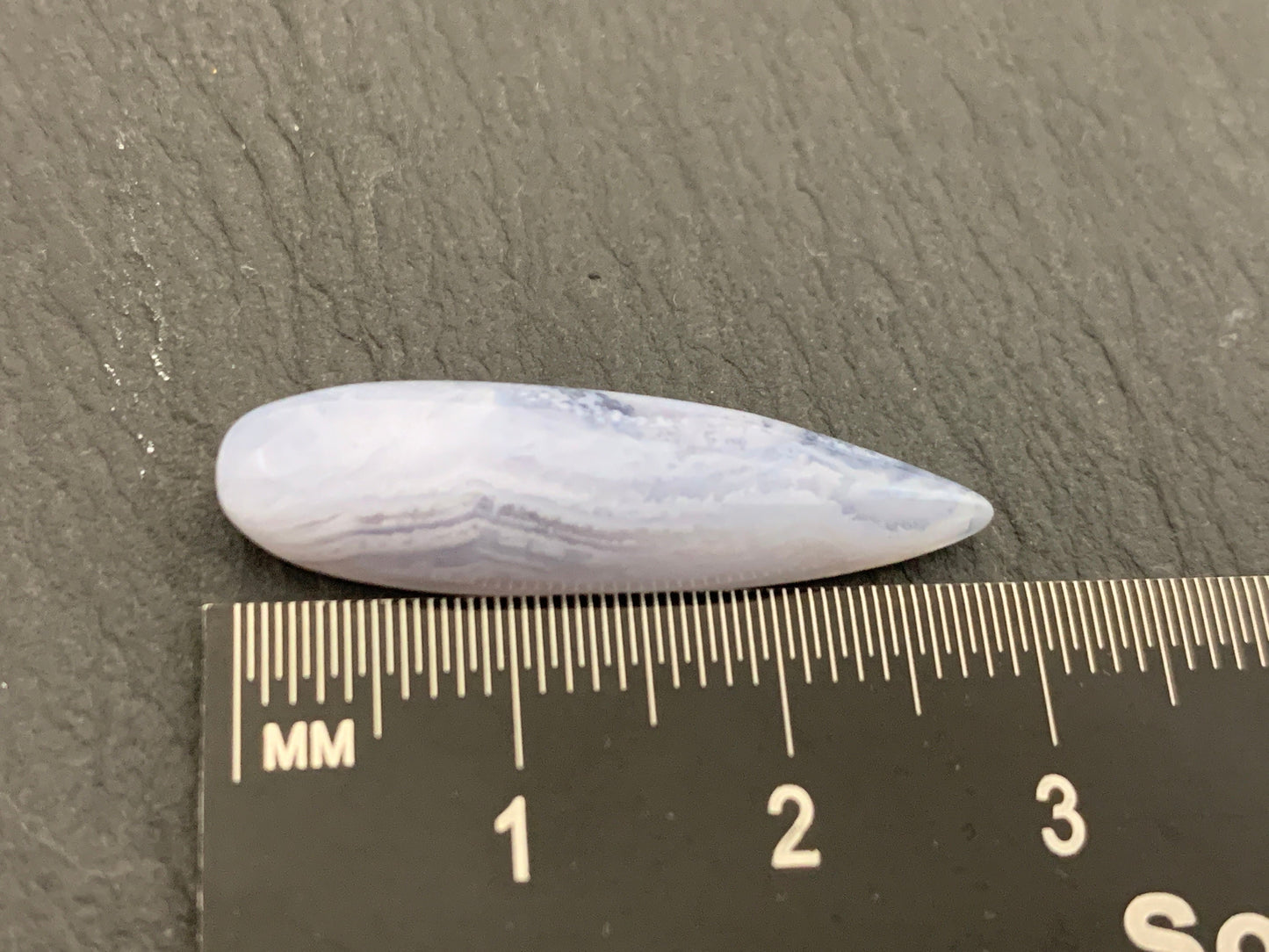 Blue Lace Agate pear 8x30mm cabochon - Calibrated cabochons