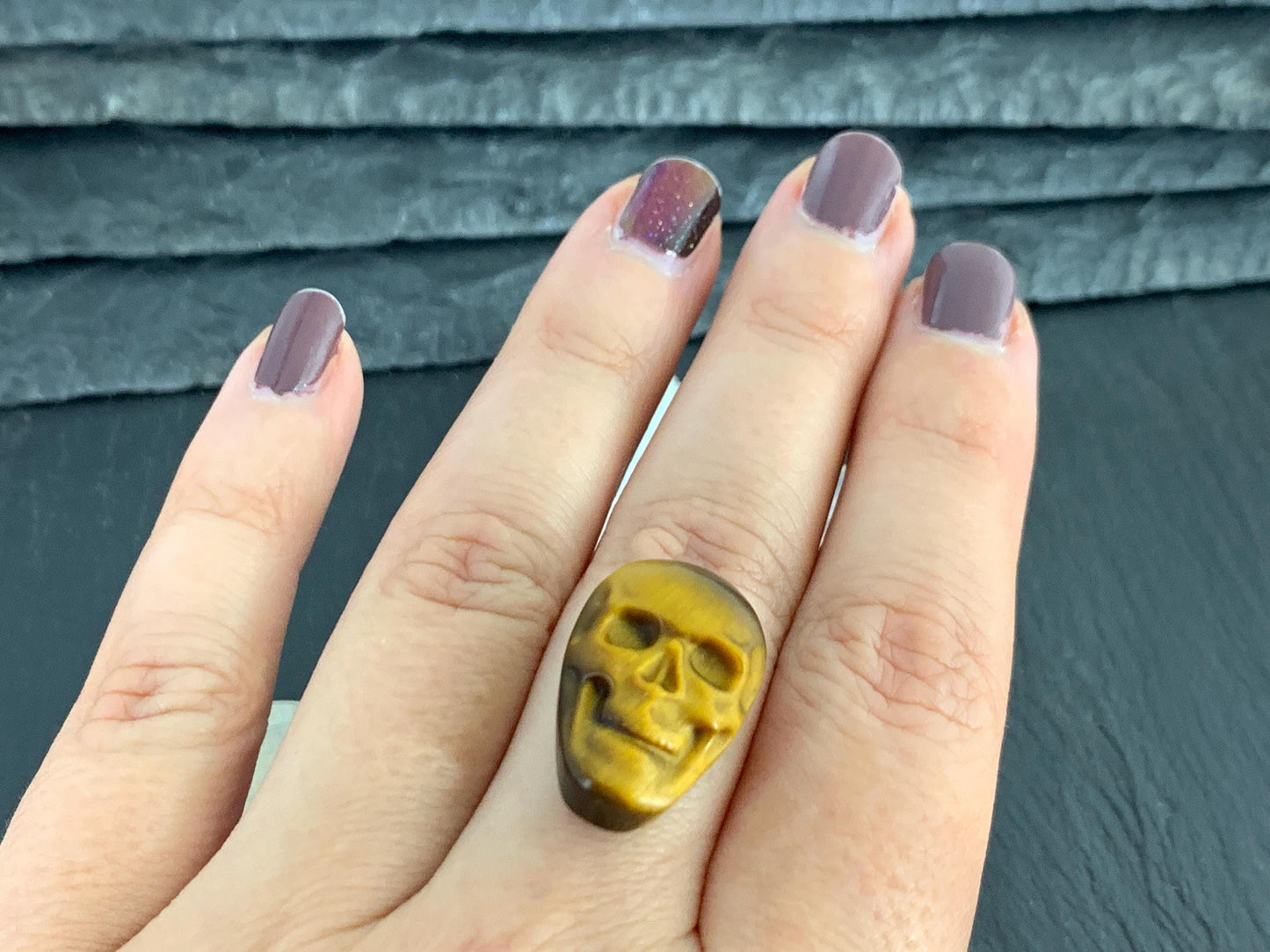 Tiger eye skull 15x21mm cabochon