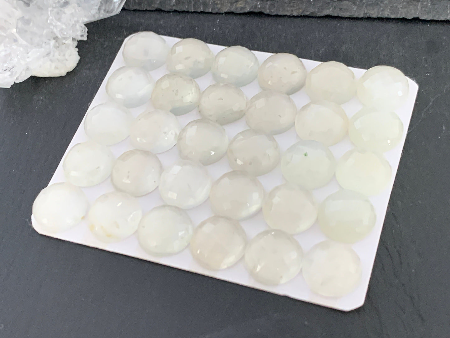 Faceted White Moonstone round 12mm cabochon - Calibrated cabochons