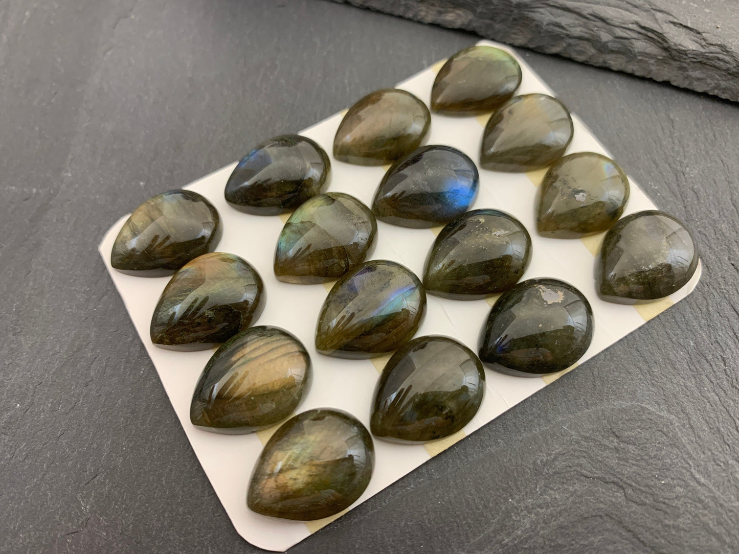 Labradorite pear 15x20mm cabochon - Calibrated cabochons