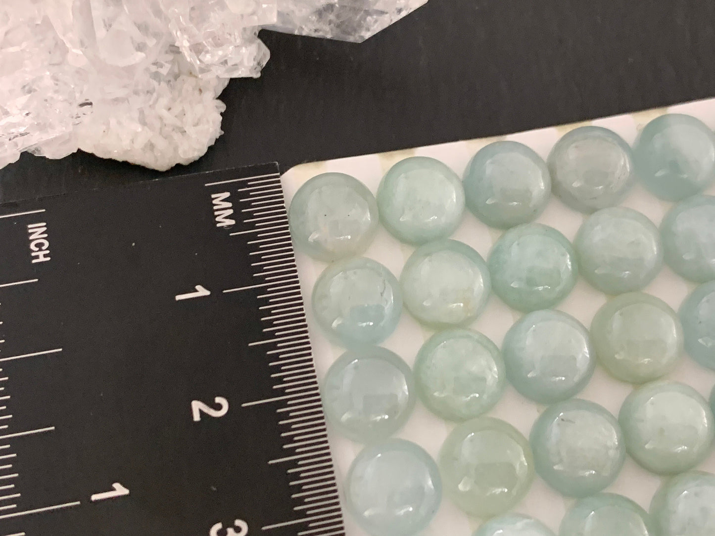 Aquamarine round 8mm cabochon - Calibrated cabochons