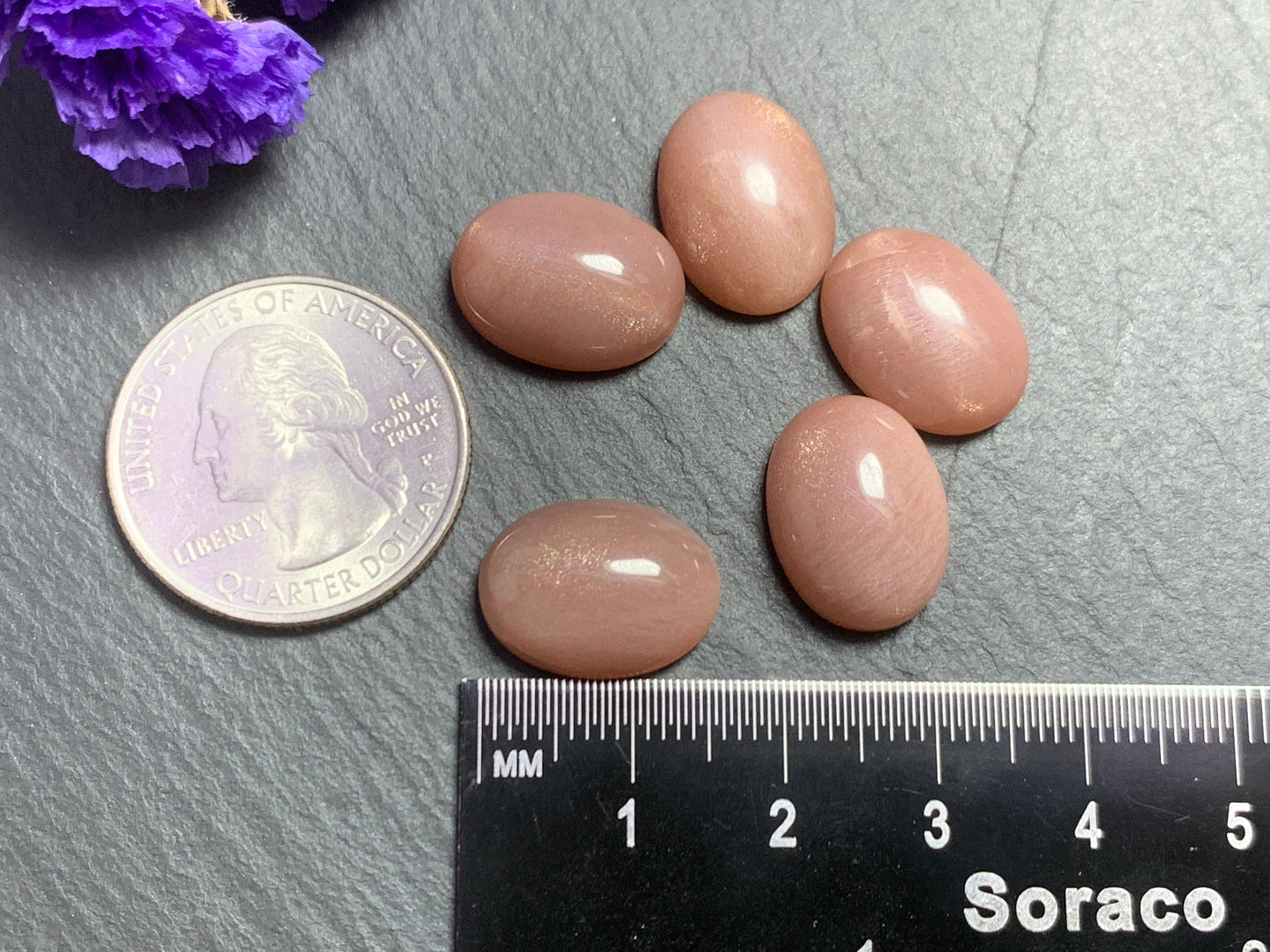 Pink Moonstone oval 12x16mm Cabochon - Calibrated cabochons