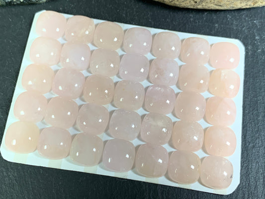 Morganite square cushion 10mm cabochon - Calibrated cabochons