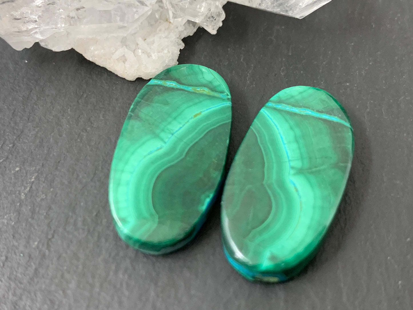 Malachite oval 12x23x4mm cabochon pair