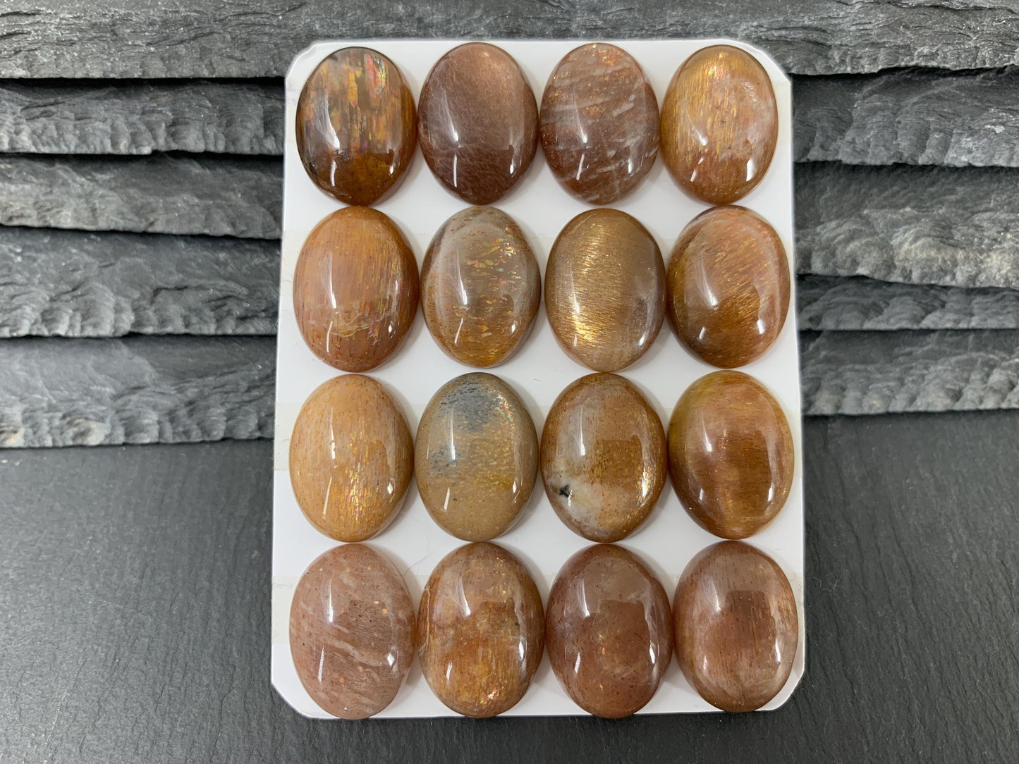 Sunstone oval 15x20mm cabochon - Calibrated cabochons